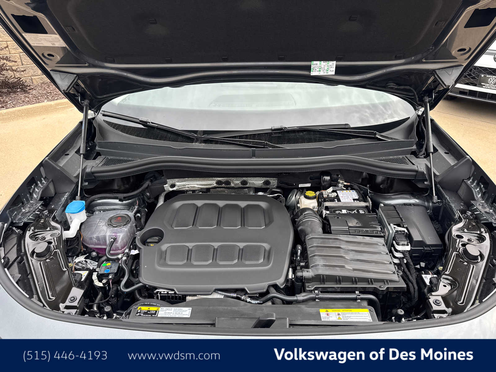 Thumbnail: 2025 Volkswagen Tiguan - 9