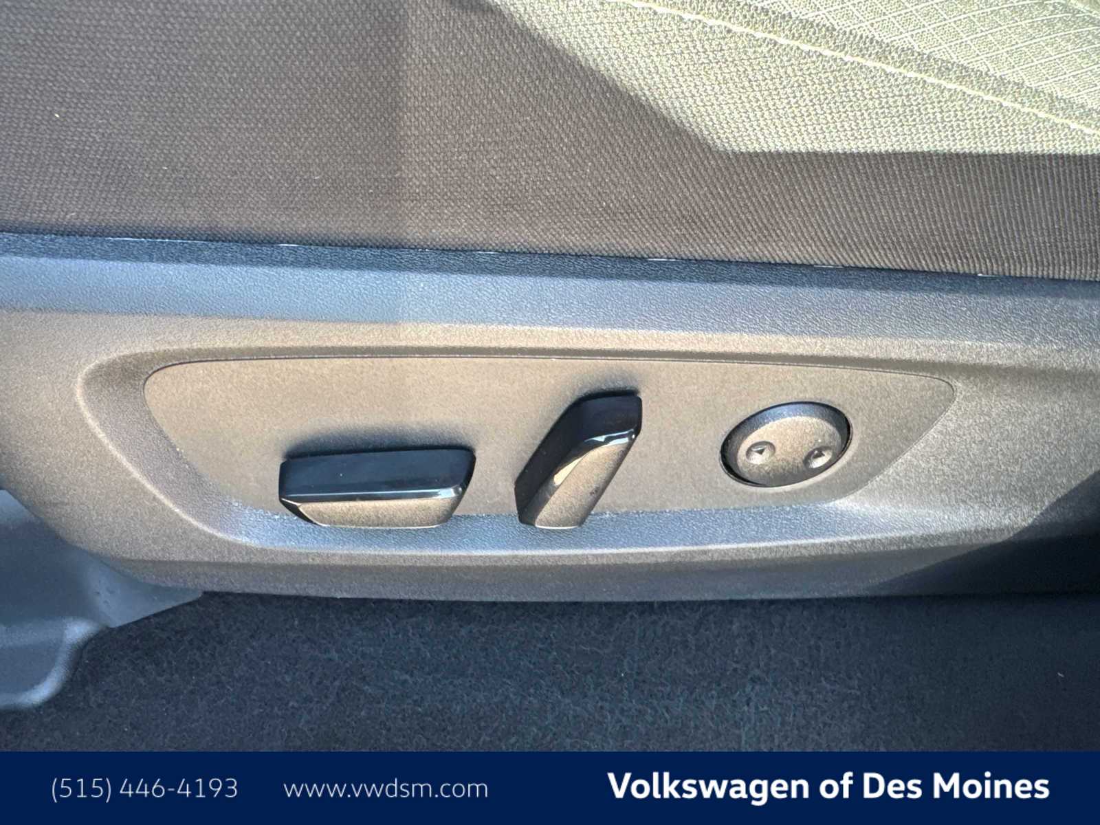 Thumbnail: 2025 Nissan Pathfinder - 24