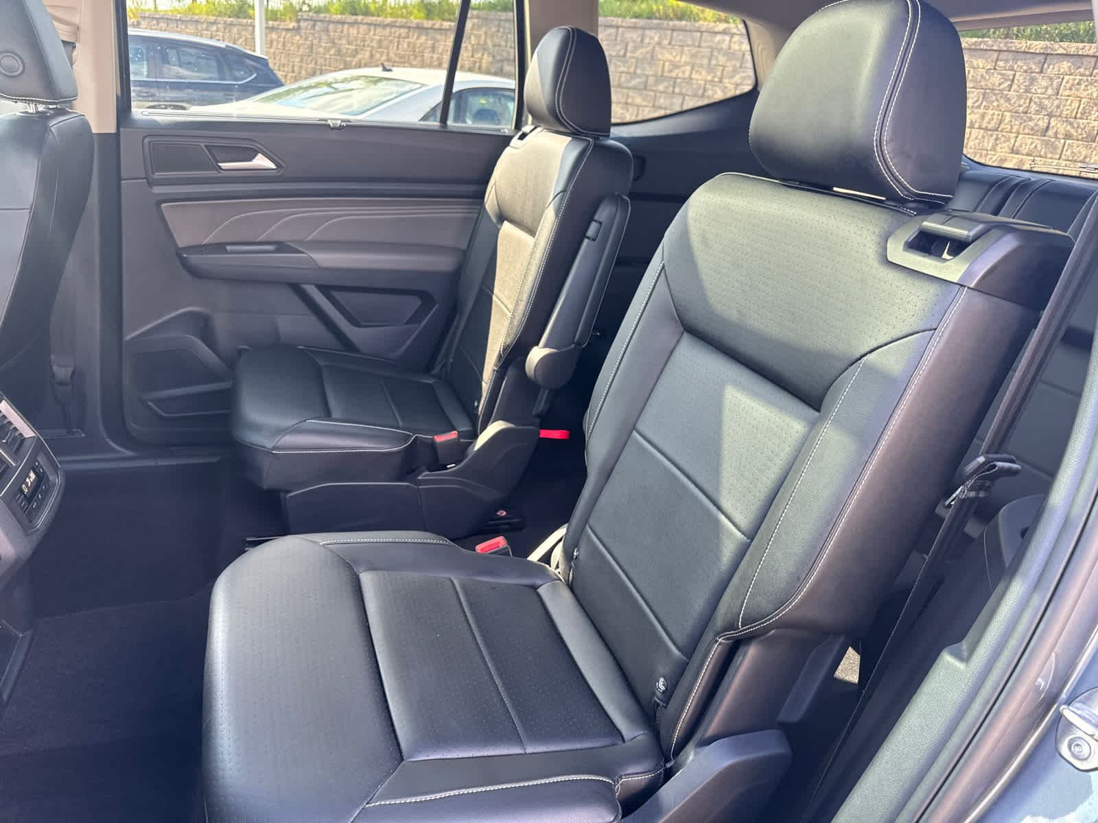 Thumbnail: 2021 Volkswagen Atlas - 12