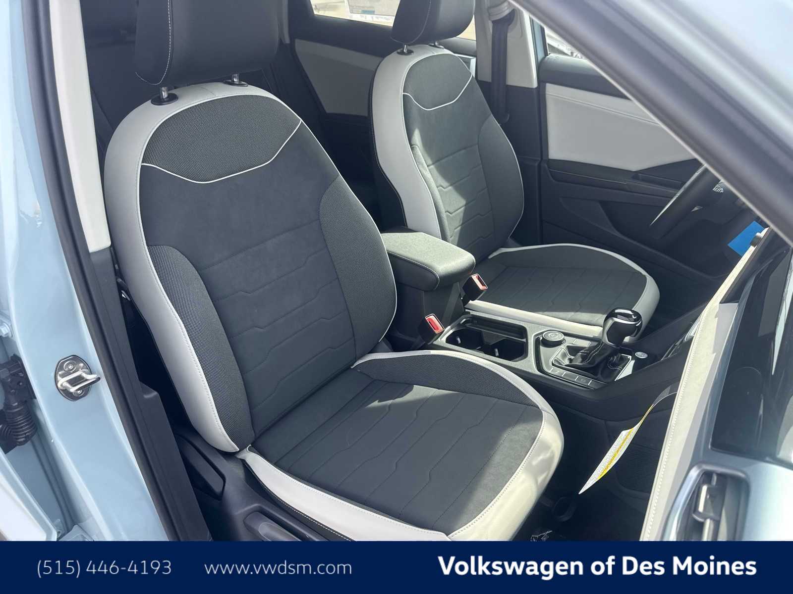 Thumbnail: 2026 Volkswagen Taos - 14