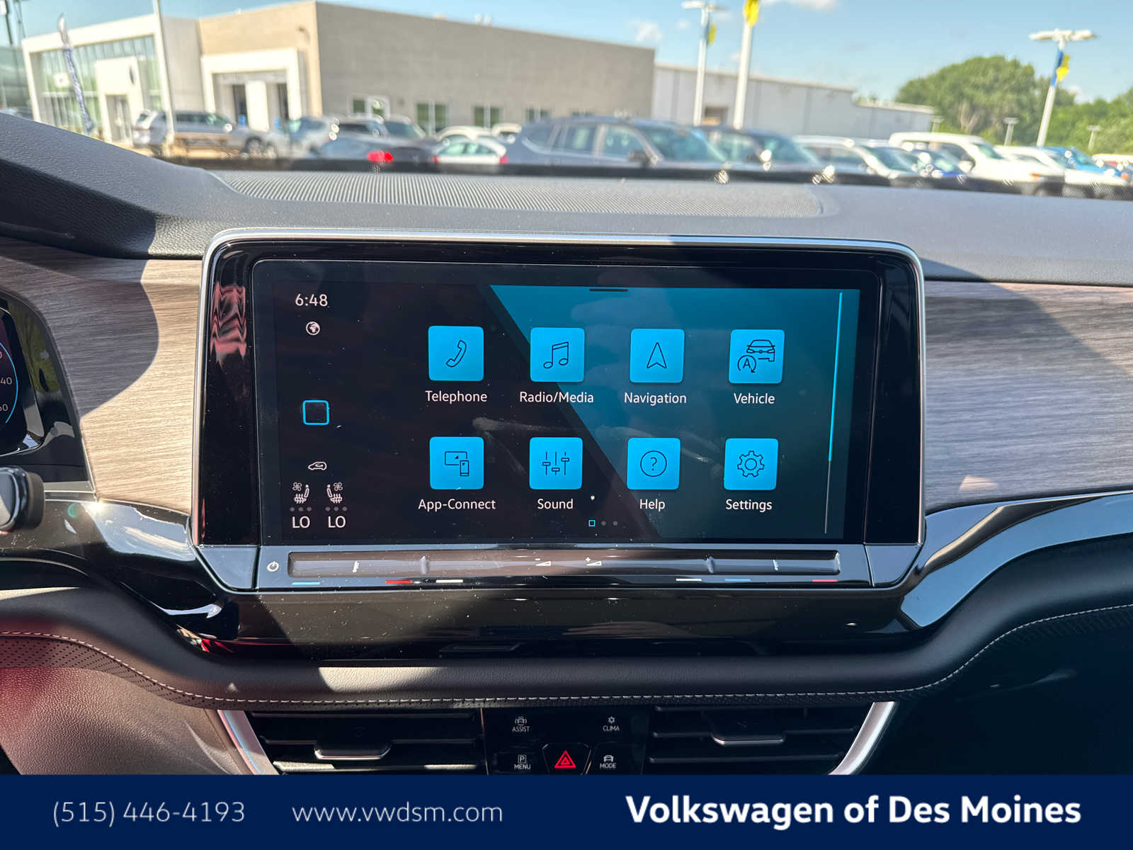 Thumbnail: 2025 Volkswagen Atlas - 18