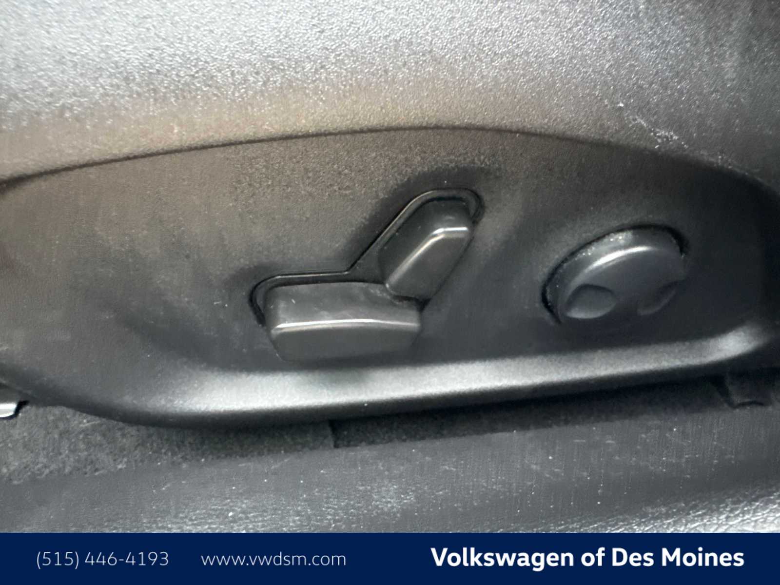 Thumbnail: 2022 Jeep Compass - 23