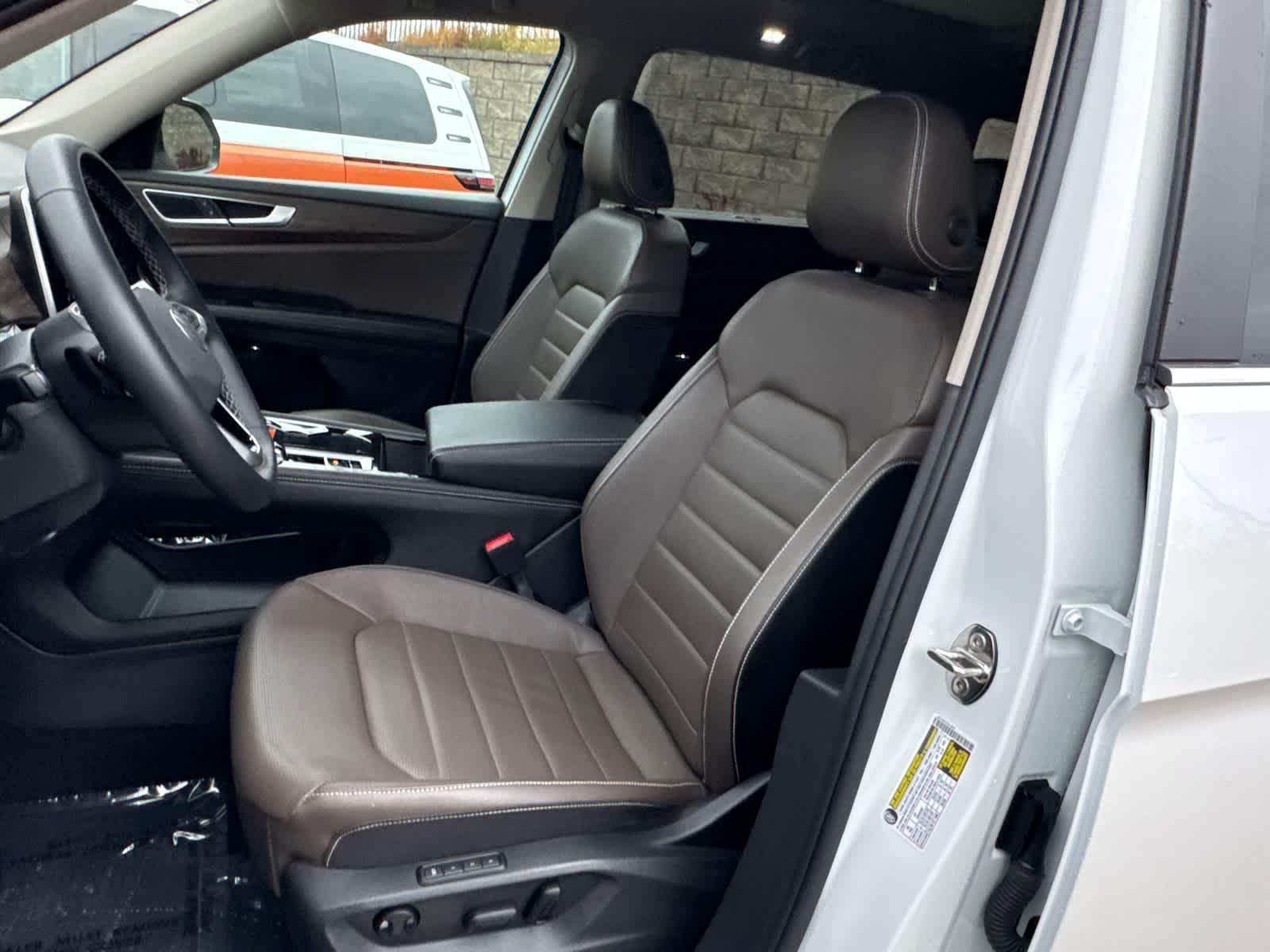 Thumbnail: 2024 Volkswagen Atlas - 11