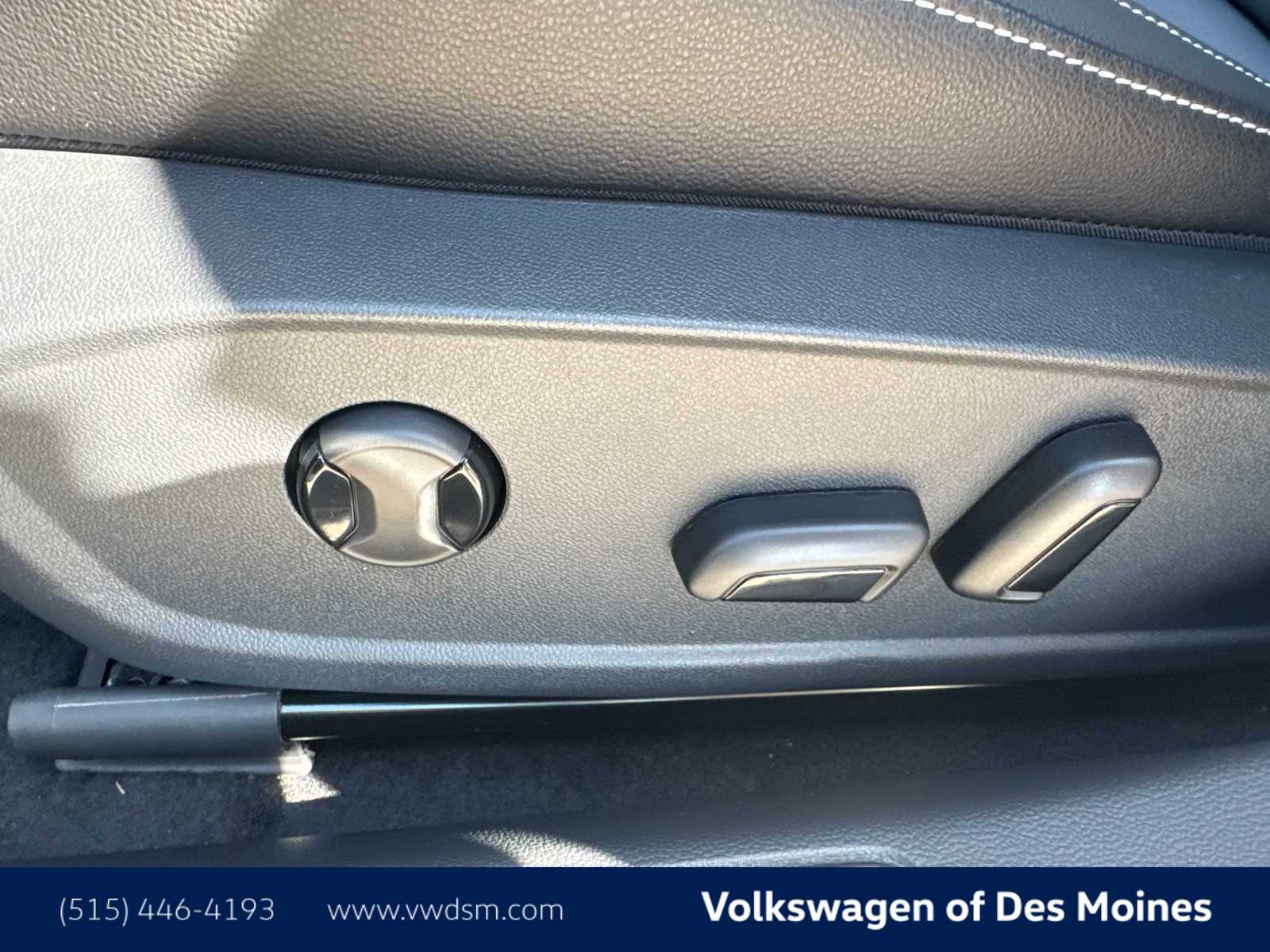 Thumbnail: 2026 Volkswagen Jetta - 24