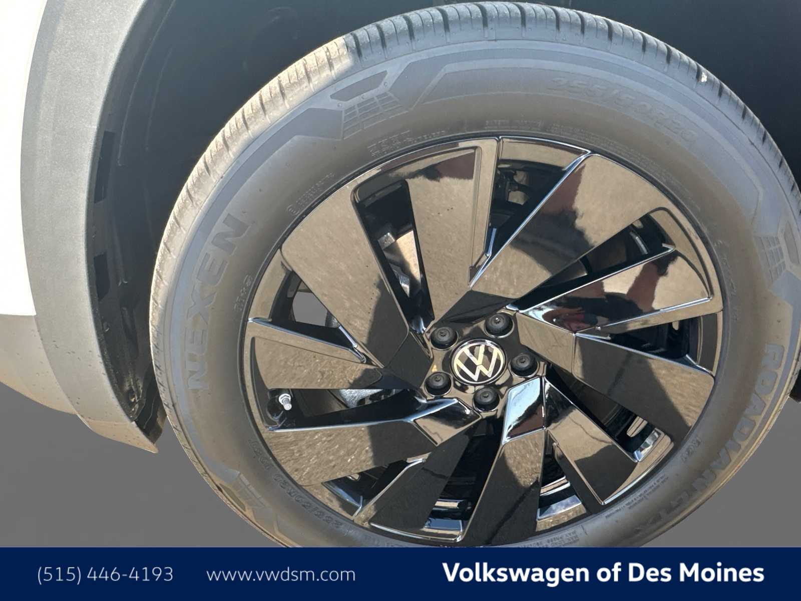 Thumbnail: 2026 Volkswagen Atlas - 8