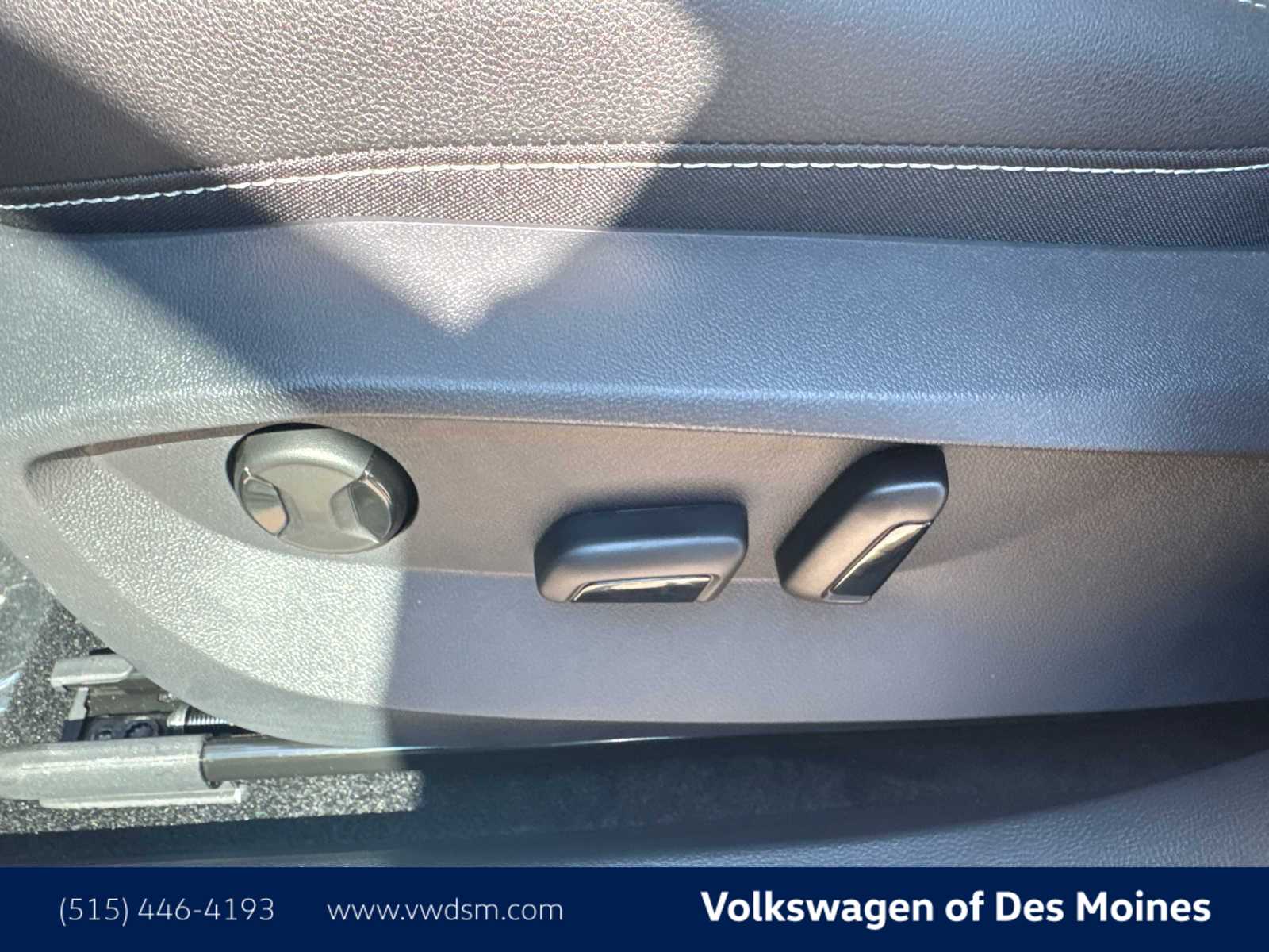 Thumbnail: 2025 Volkswagen Taos - 25