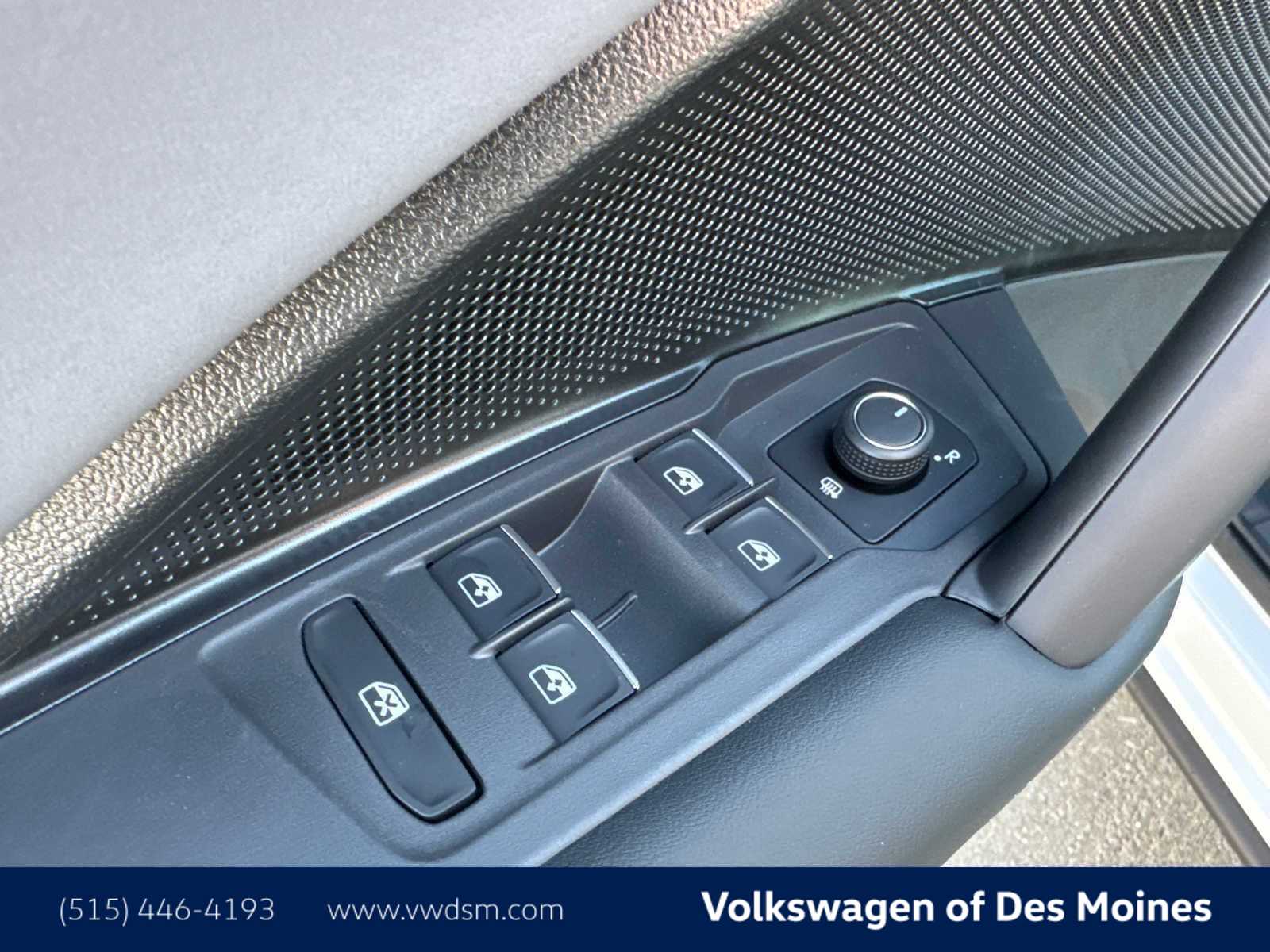 Thumbnail: 2026 Volkswagen Tiguan - 23