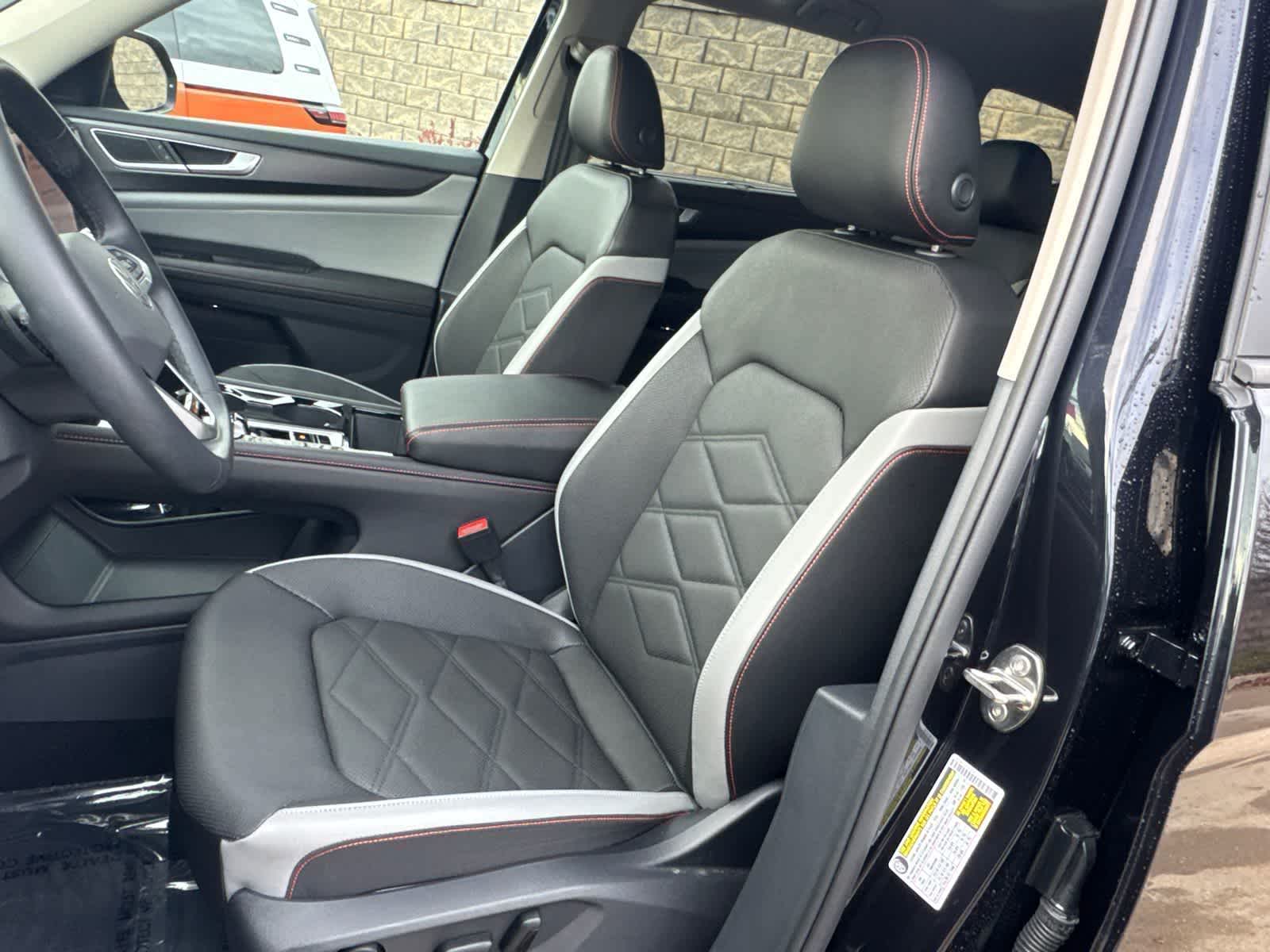 Thumbnail: 2025 Volkswagen Atlas - 11