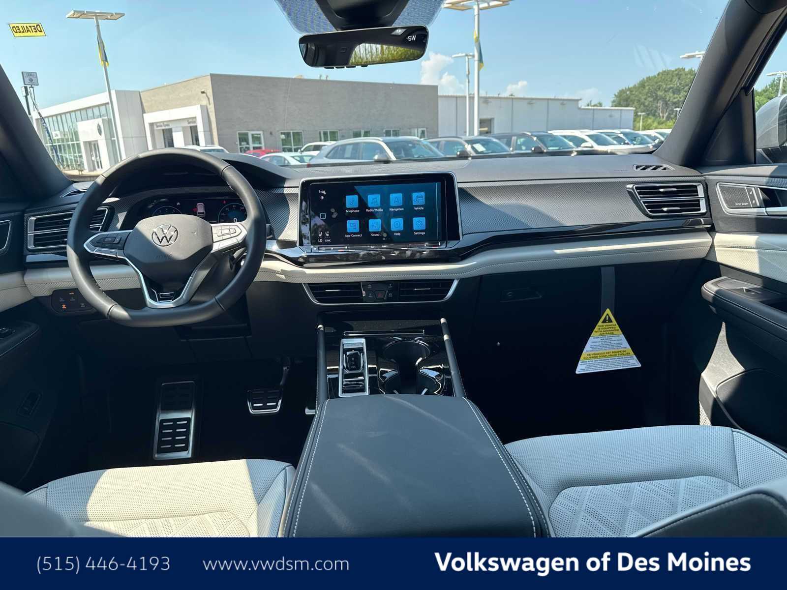 Thumbnail: 2025 Volkswagen Atlas - 10