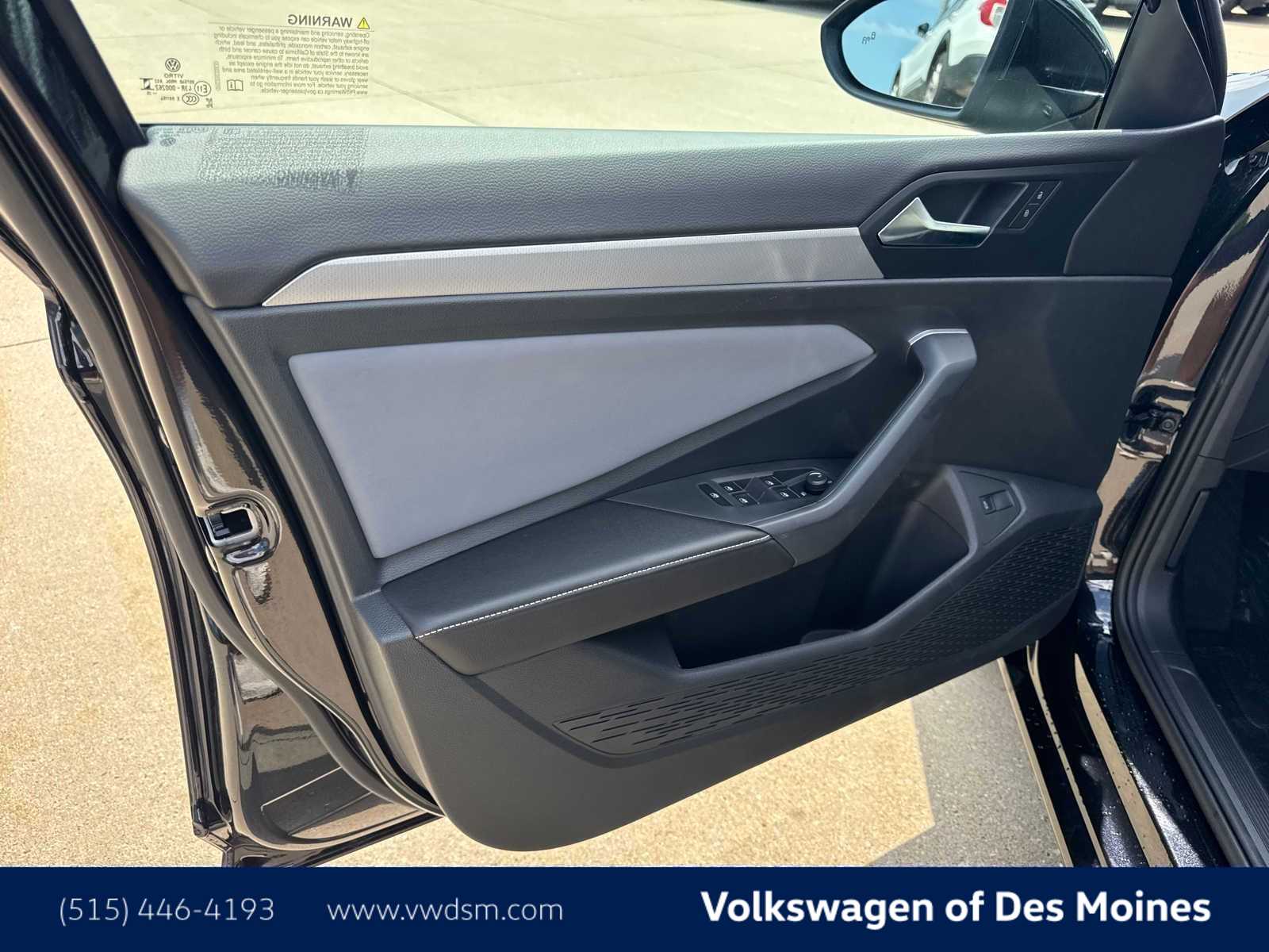 Thumbnail: 2025 Volkswagen Jetta - 22