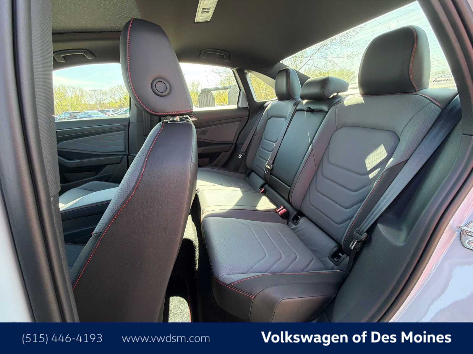 Thumbnail: 2026 Volkswagen Jetta - 11