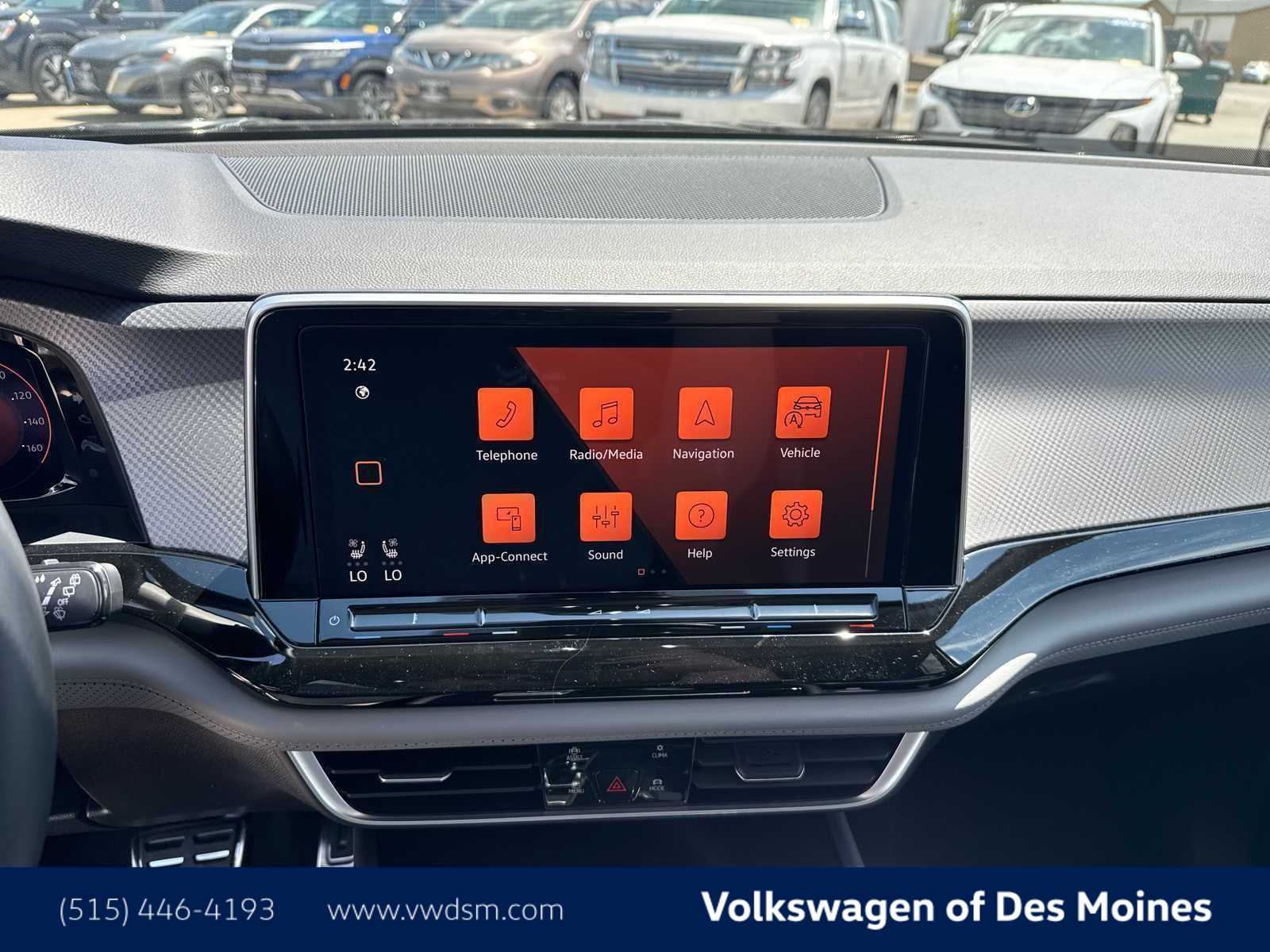 Thumbnail: 2025 Volkswagen Atlas - 17