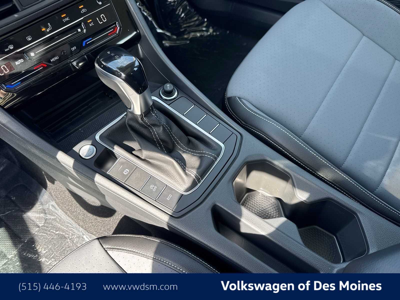 Thumbnail: 2026 Volkswagen Jetta - 16