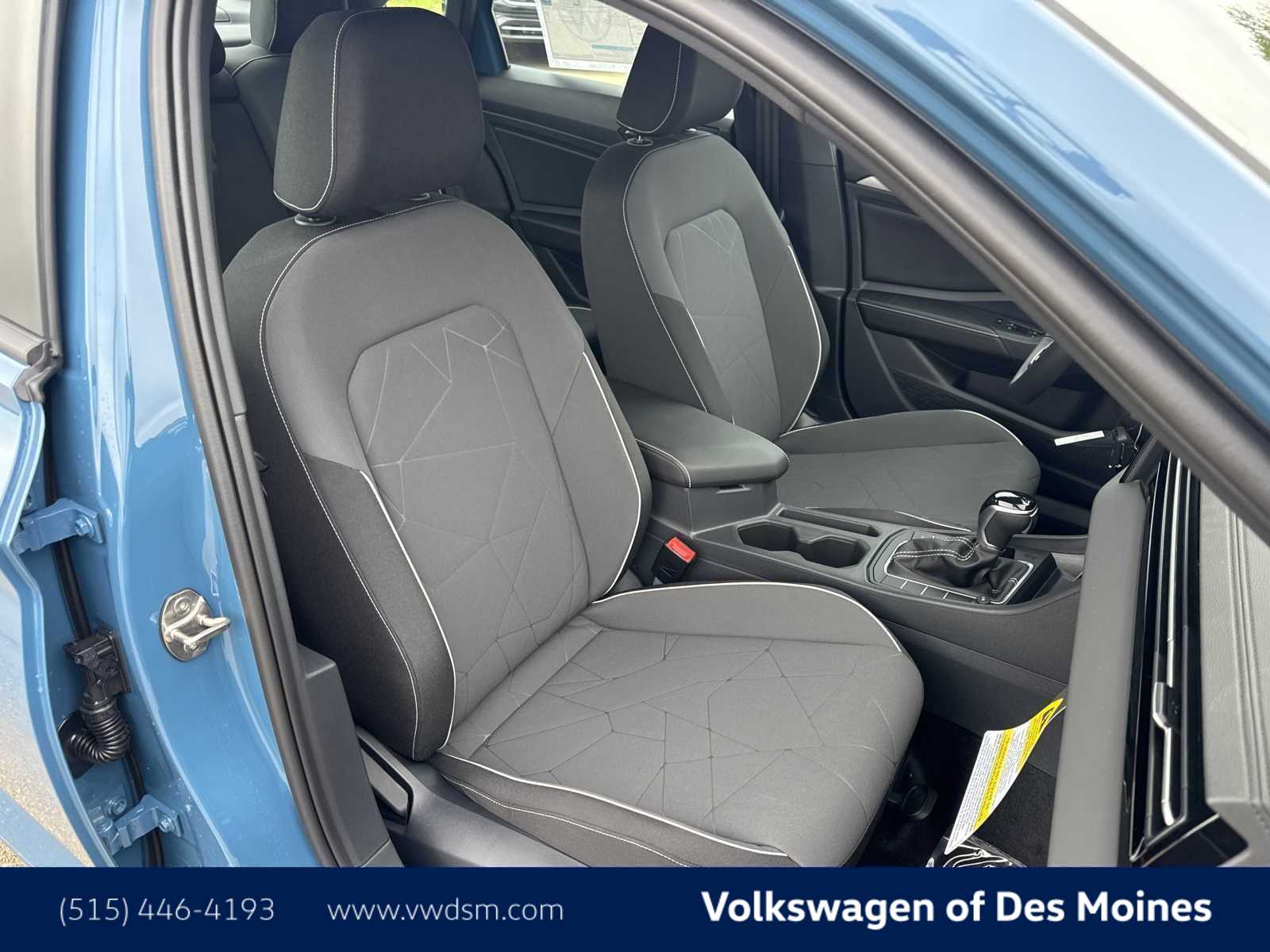 Thumbnail: 2026 Volkswagen Jetta - 14