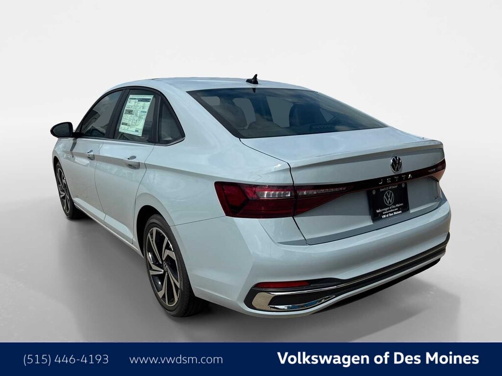 New 2025 Volkswagen Jetta 1.5T SEL Sedan