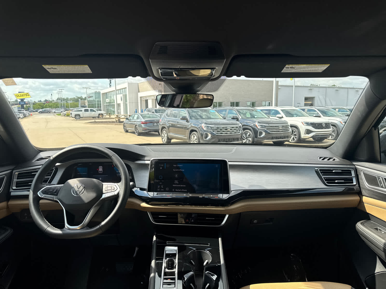 Thumbnail: 2024 Volkswagen Atlas - 10