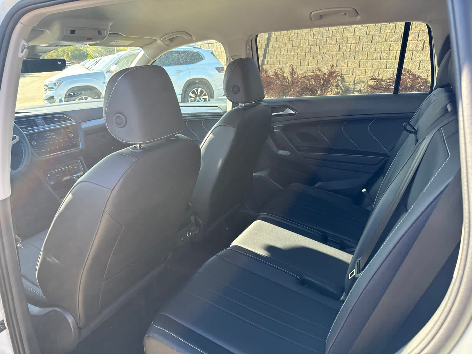 Thumbnail: 2024 Volkswagen Tiguan - 13