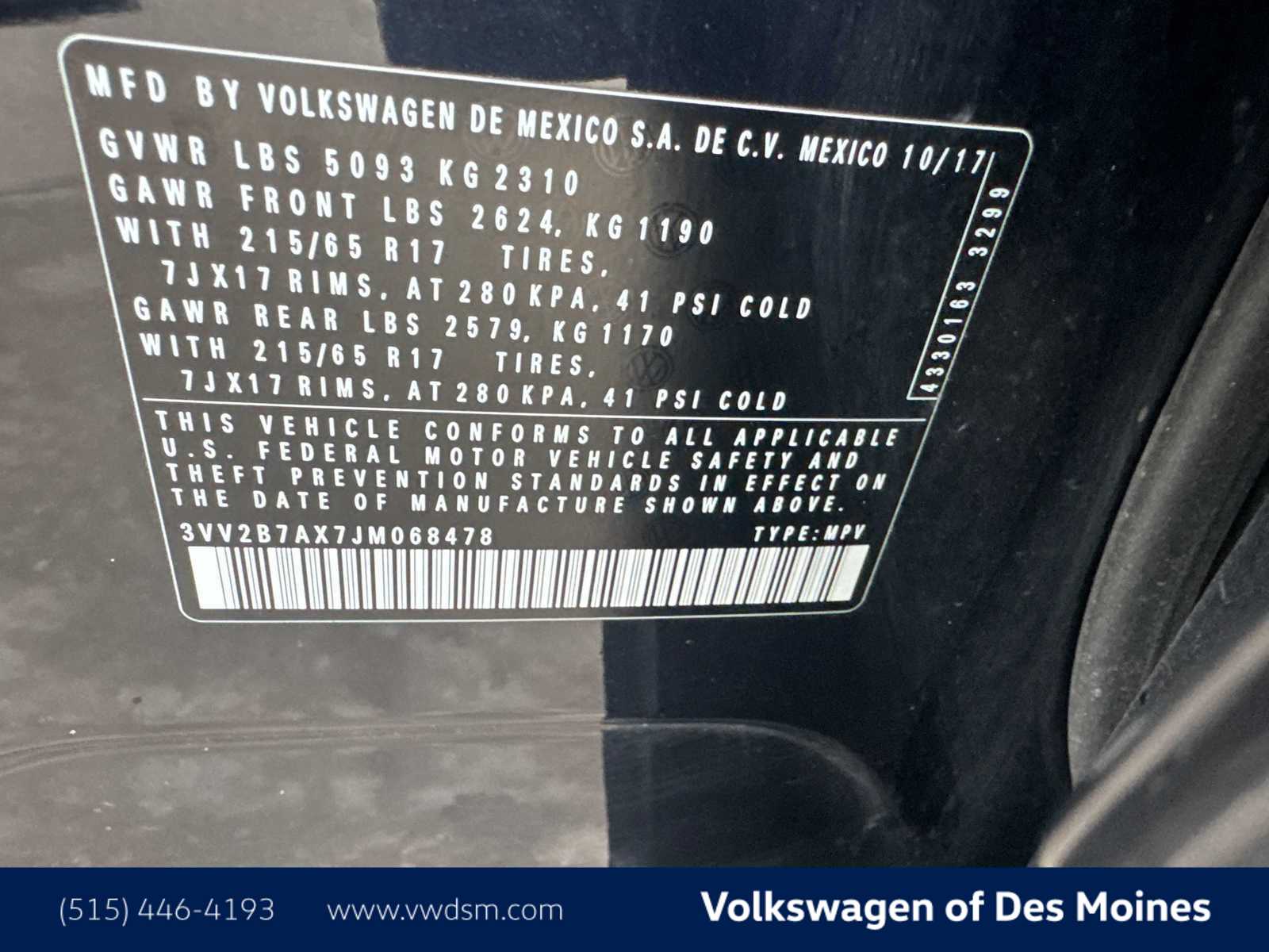 Thumbnail: 2018 Volkswagen Tiguan - 21