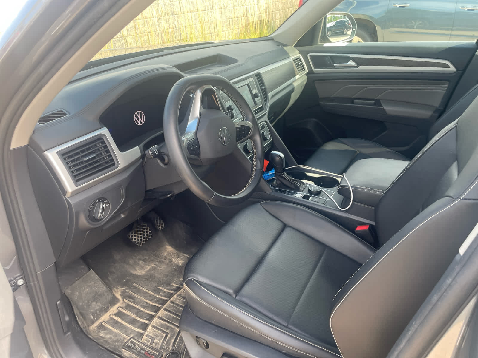 Thumbnail: 2023 Volkswagen Atlas - 5