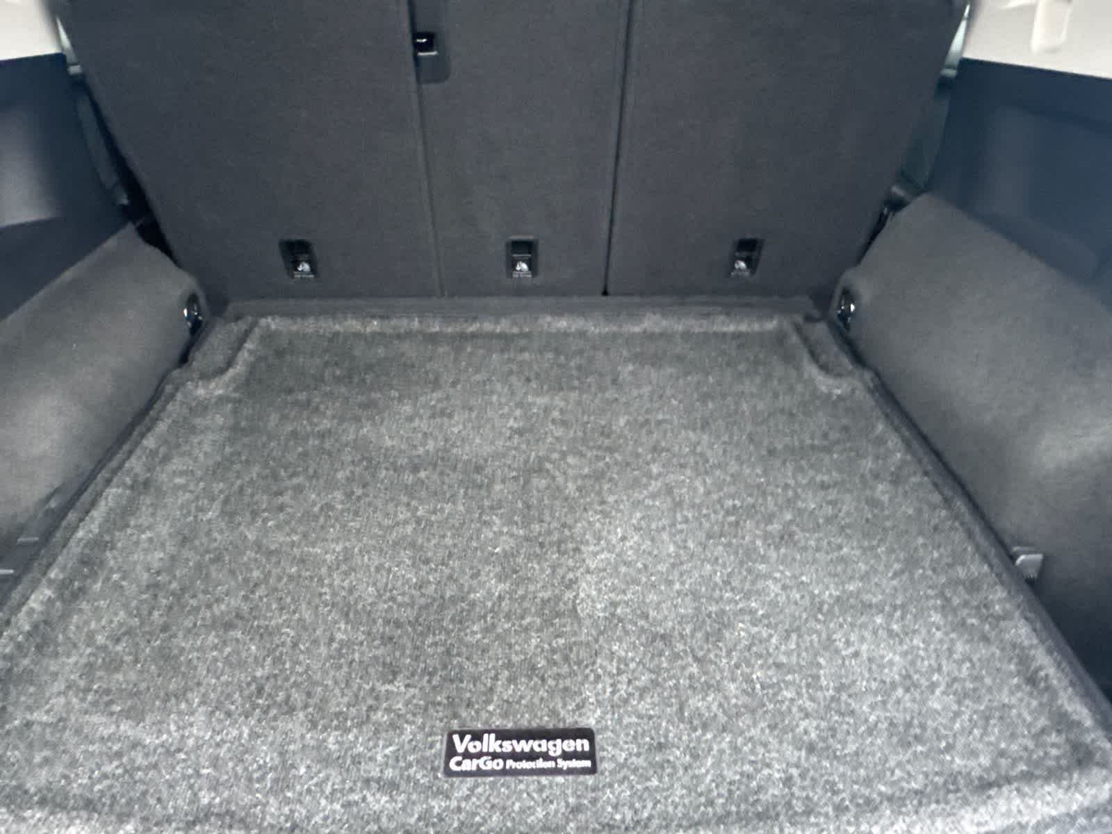 Thumbnail: 2024 Volkswagen Tiguan - 19