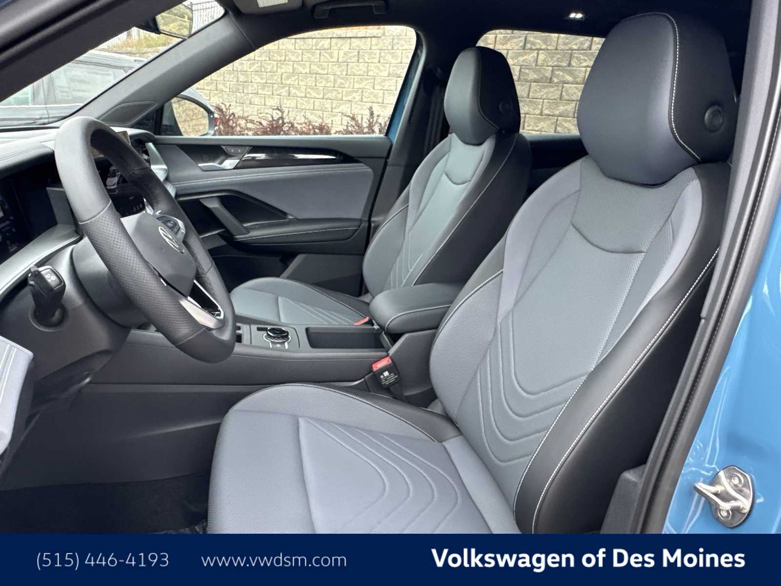 Thumbnail: 2025 Volkswagen Tiguan - 11