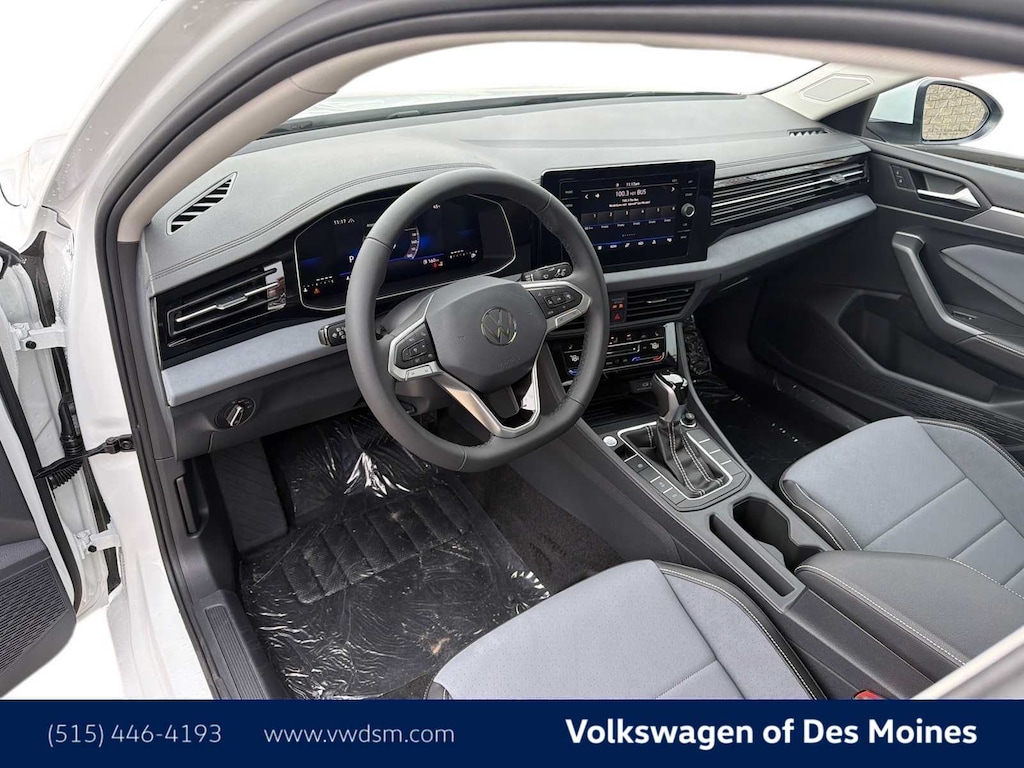 New 2026 Volkswagen Jetta 1.5T SE Sedan