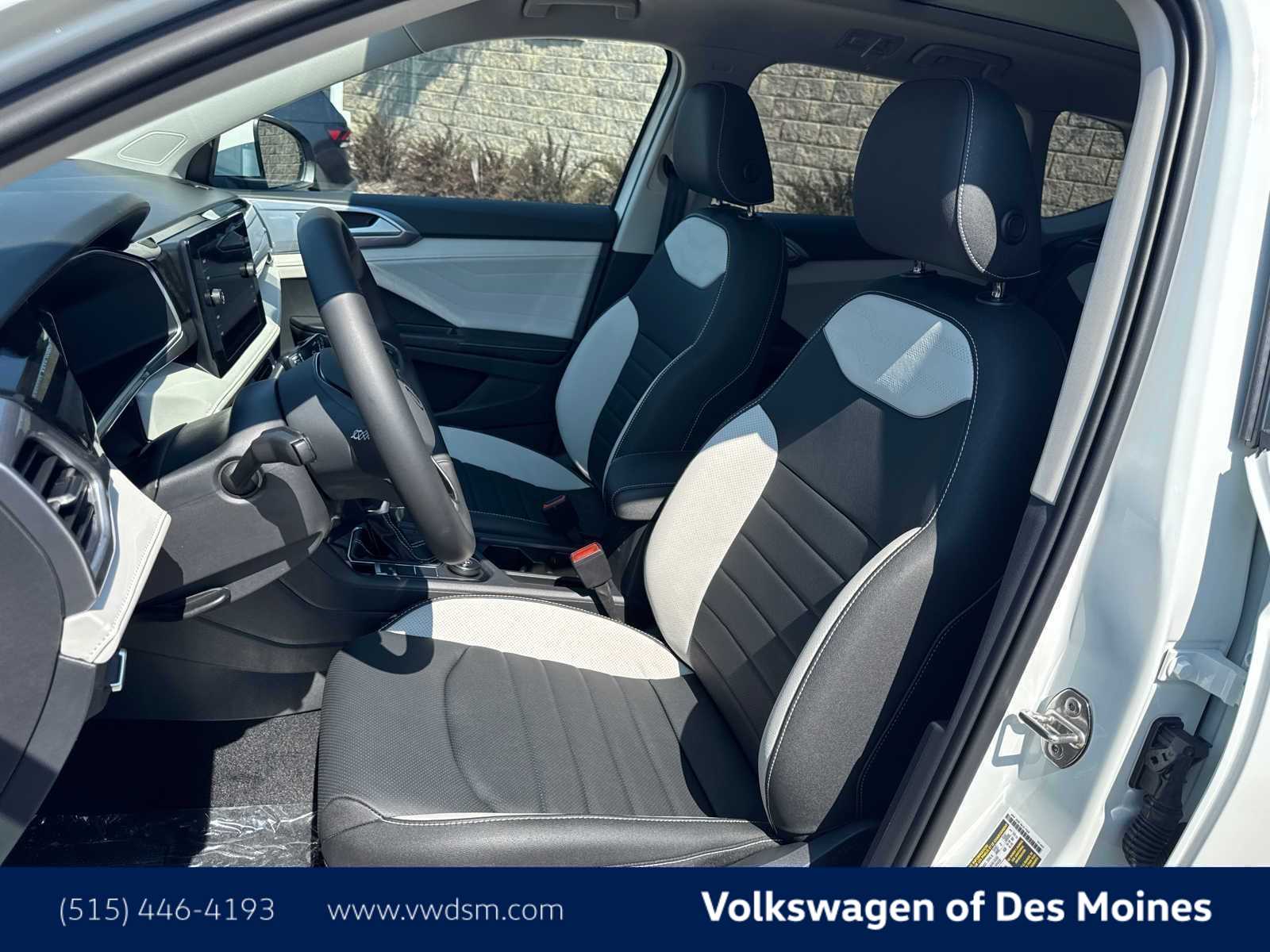 Thumbnail: 2025 Volkswagen Taos - 11