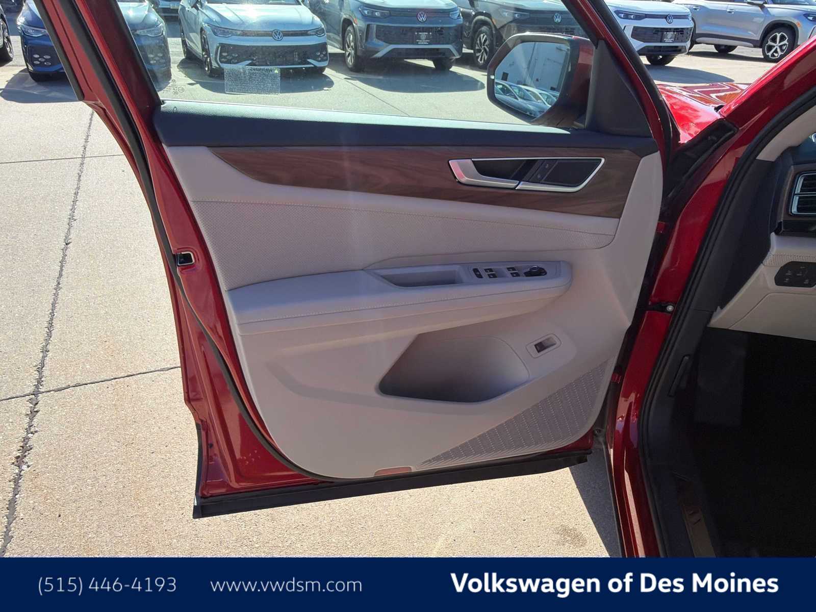 Thumbnail: 2025 Volkswagen Atlas - 23