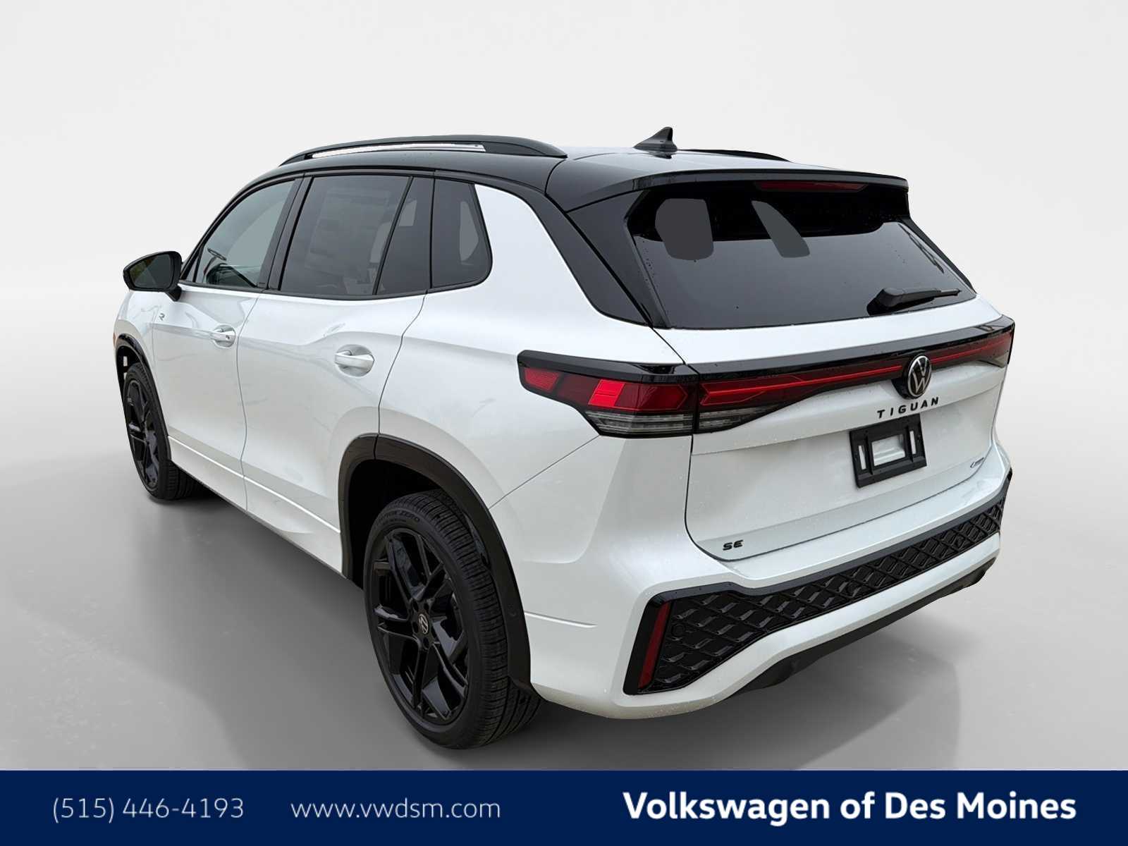 Thumbnail: 2026 Volkswagen Tiguan - 4