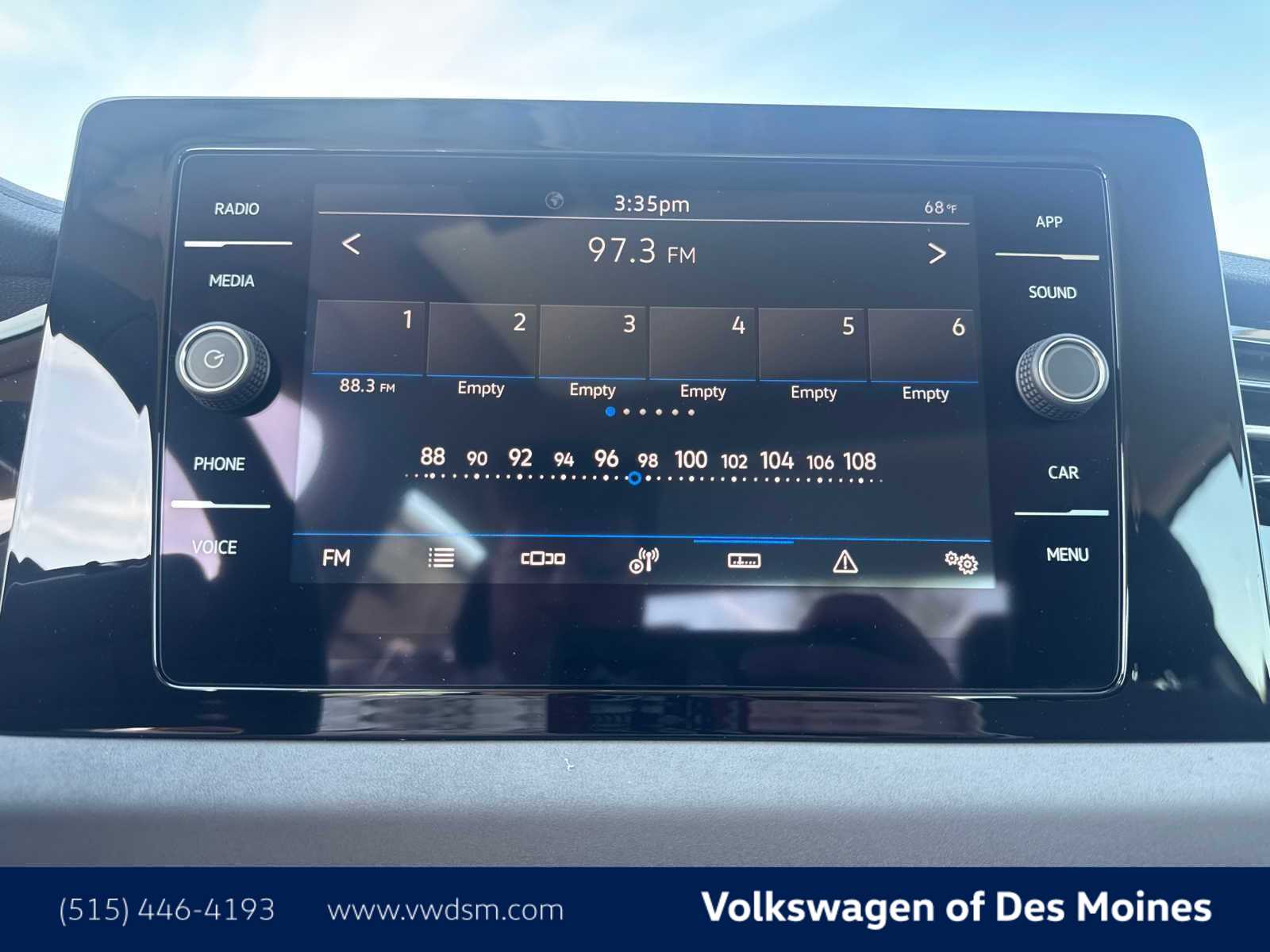 Thumbnail: 2026 Volkswagen Jetta - 17