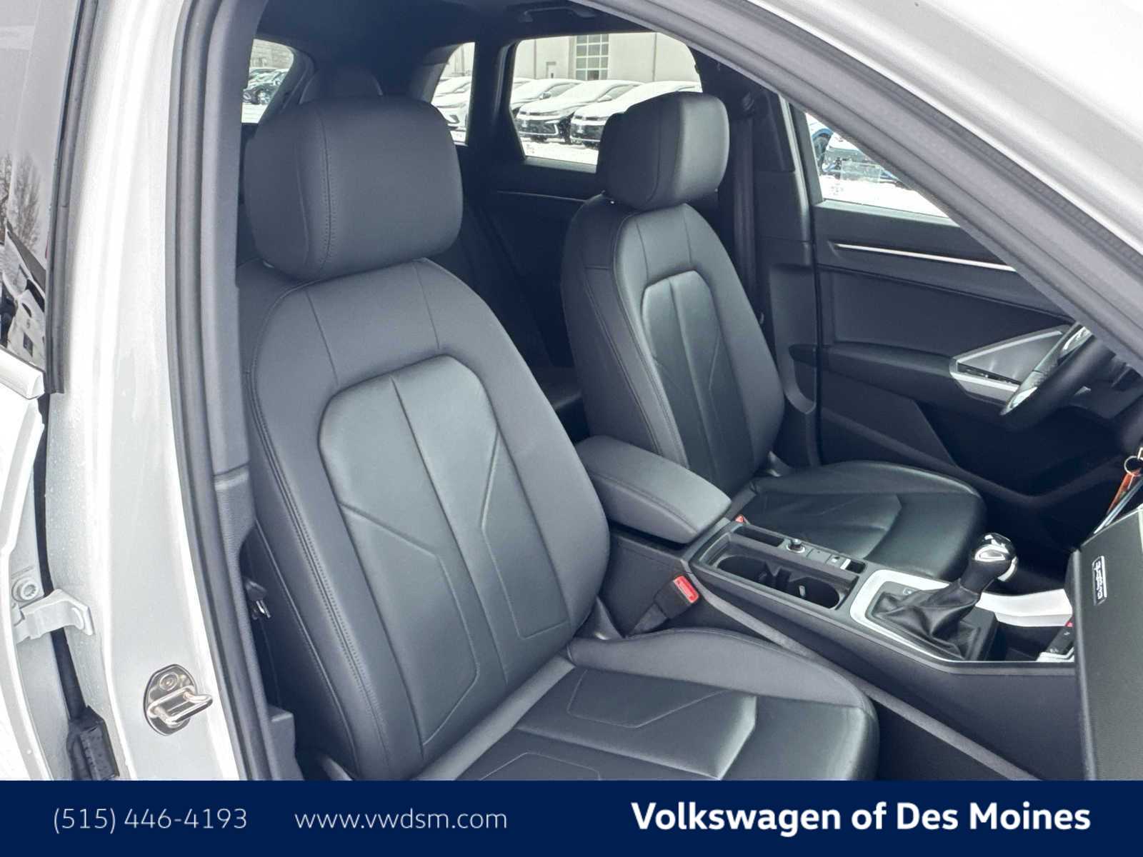 Thumbnail: 2025 Audi Q3 - 14