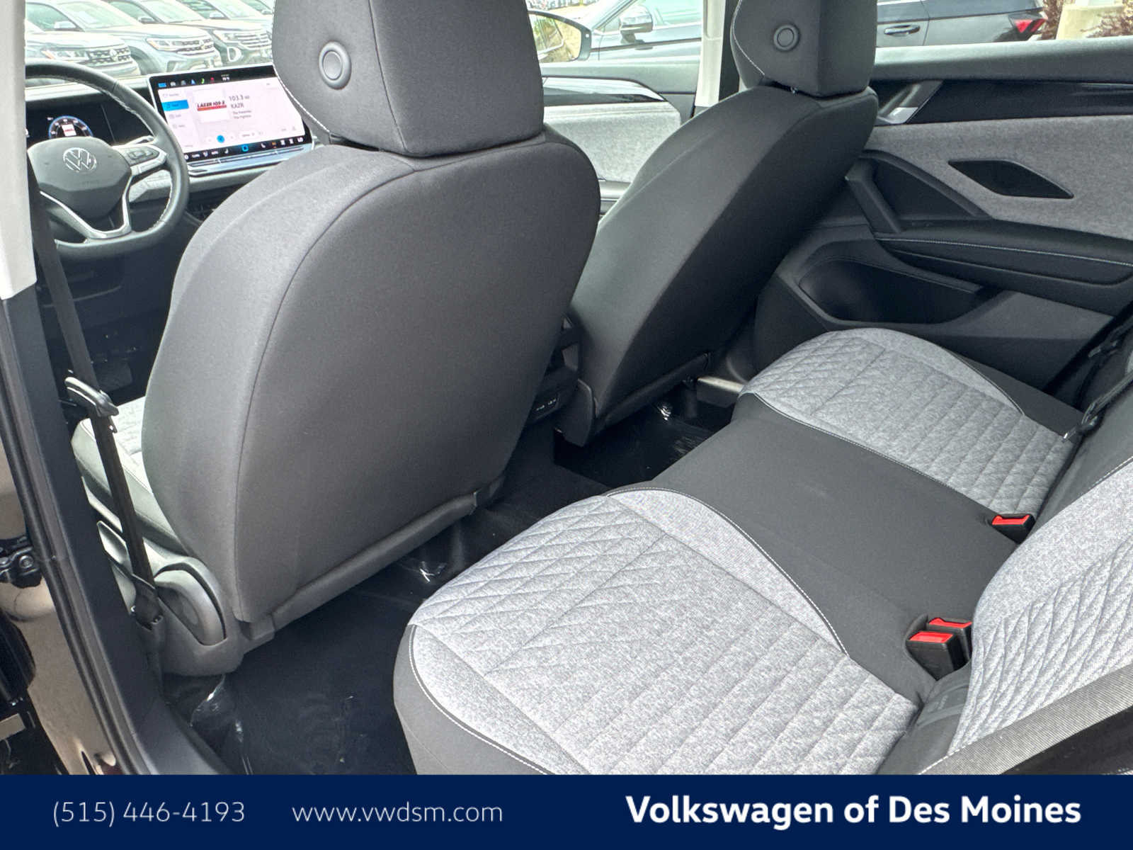 Thumbnail: 2025 Volkswagen Tiguan - 12