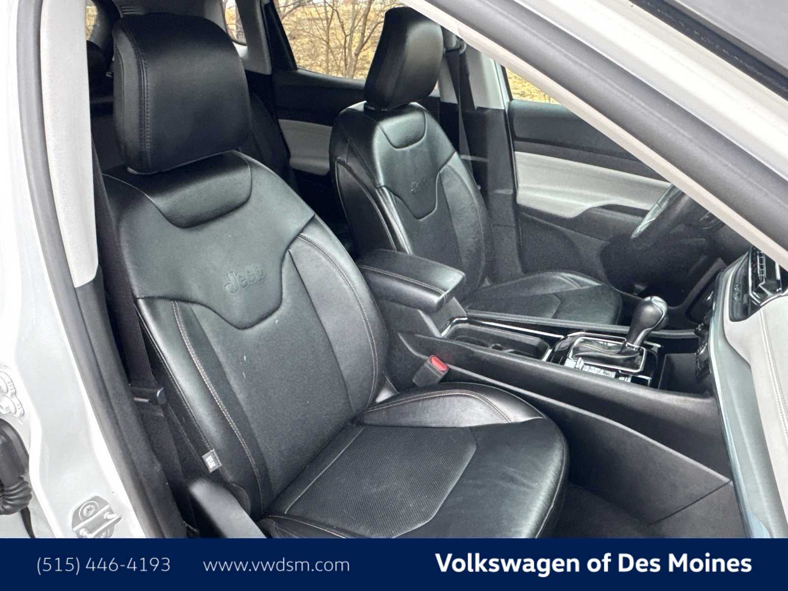 Thumbnail: 2022 Jeep Compass - 14