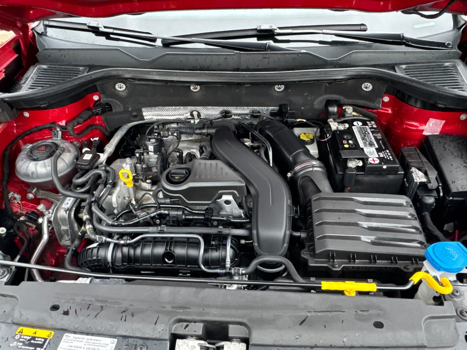 Thumbnail: 2022 Volkswagen Taos - 9