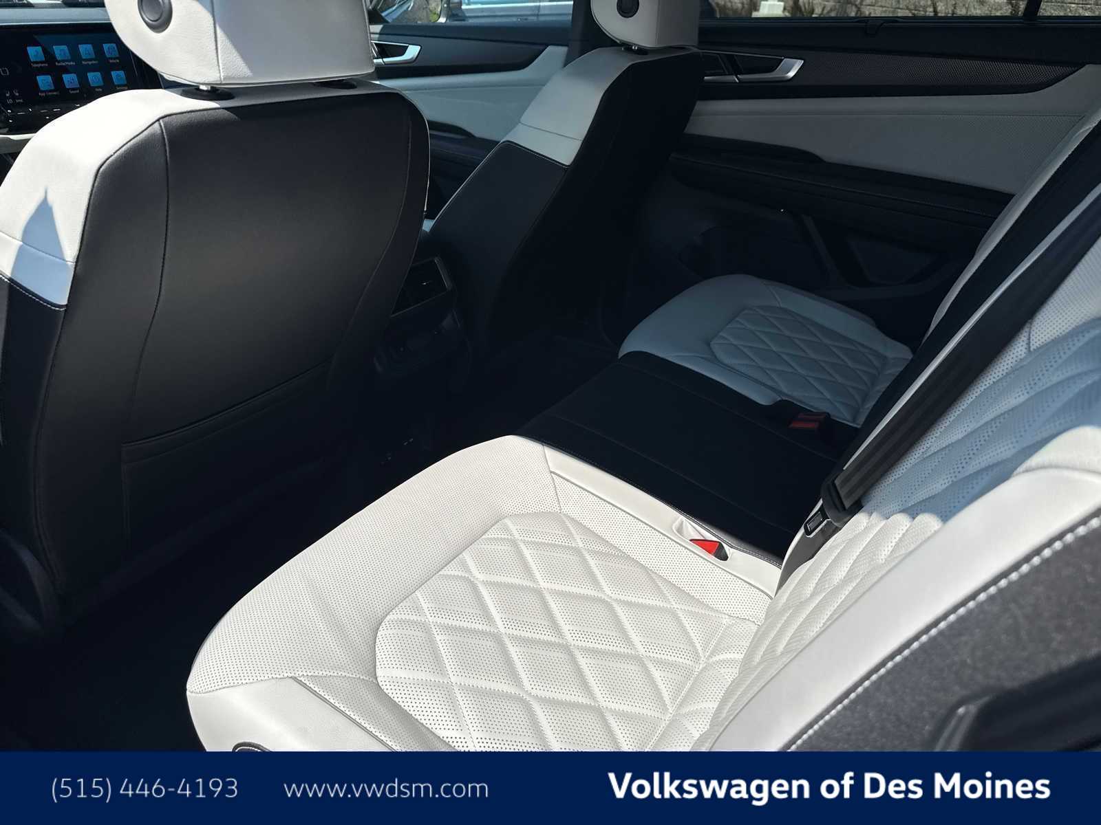 Thumbnail: 2025 Volkswagen Atlas - 13