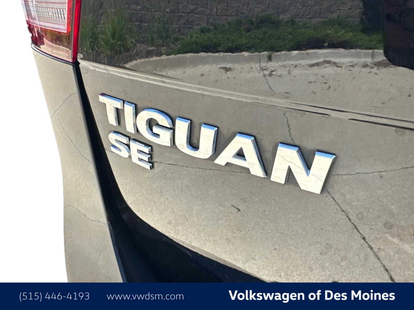 Thumbnail: 2021 Volkswagen Tiguan - 6