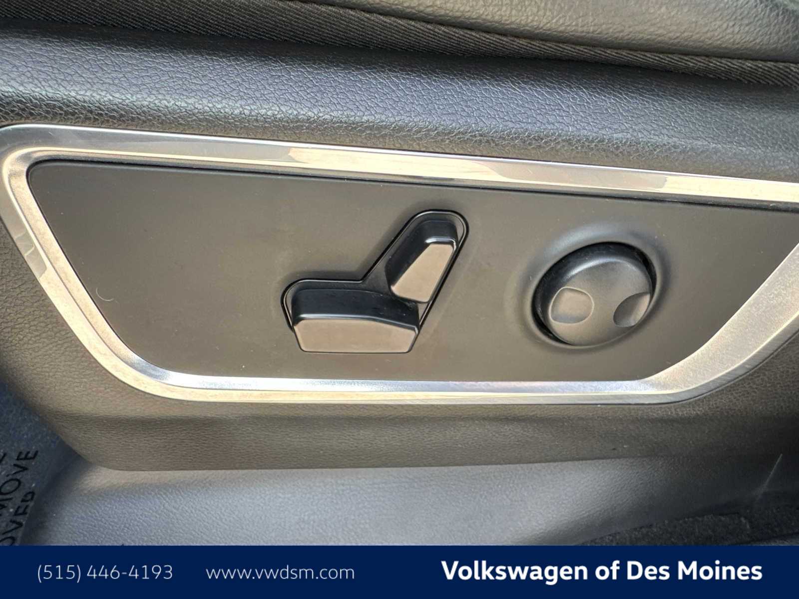 Thumbnail: 2025 RAM 1500 - 24