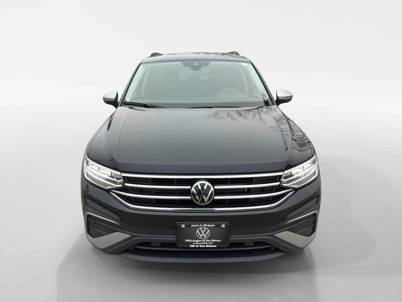 Thumbnail: 2024 Volkswagen Tiguan - 7