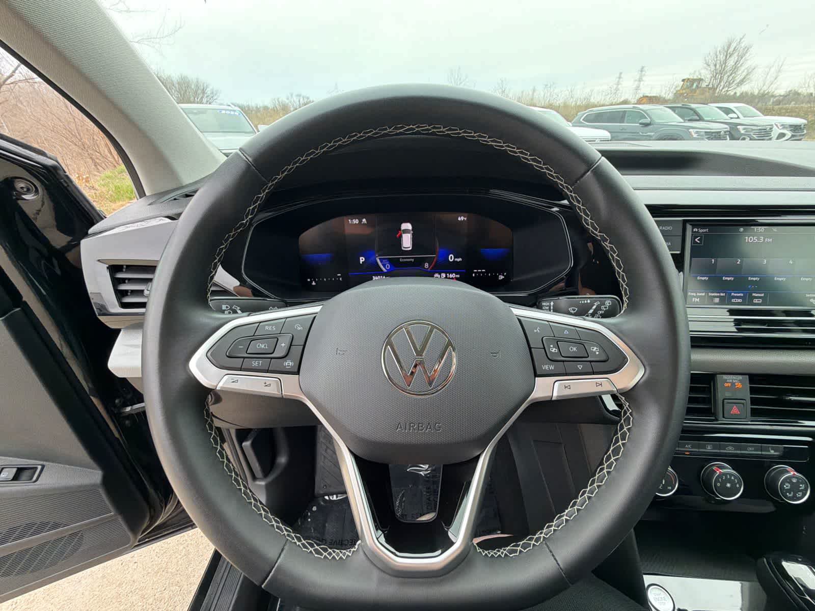 Thumbnail: 2023 Volkswagen Taos - 15