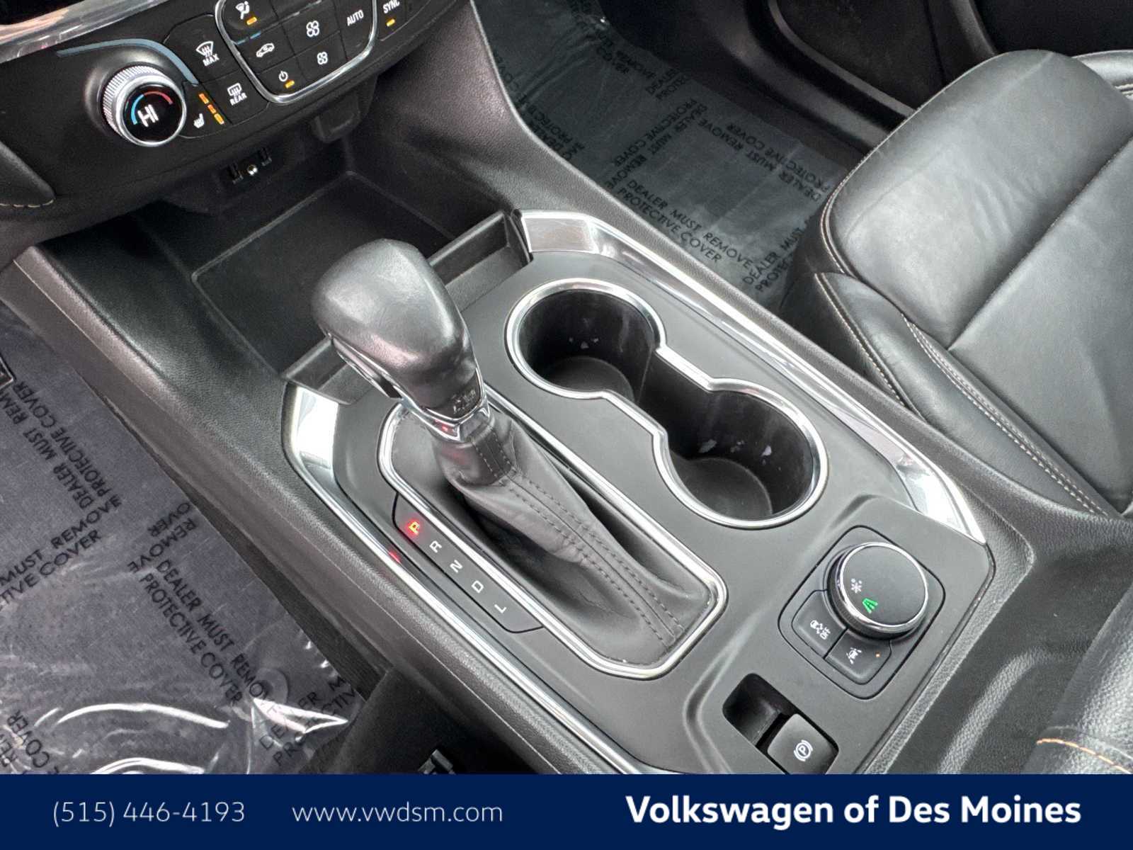 Thumbnail: 2021 Chevrolet Traverse - 16