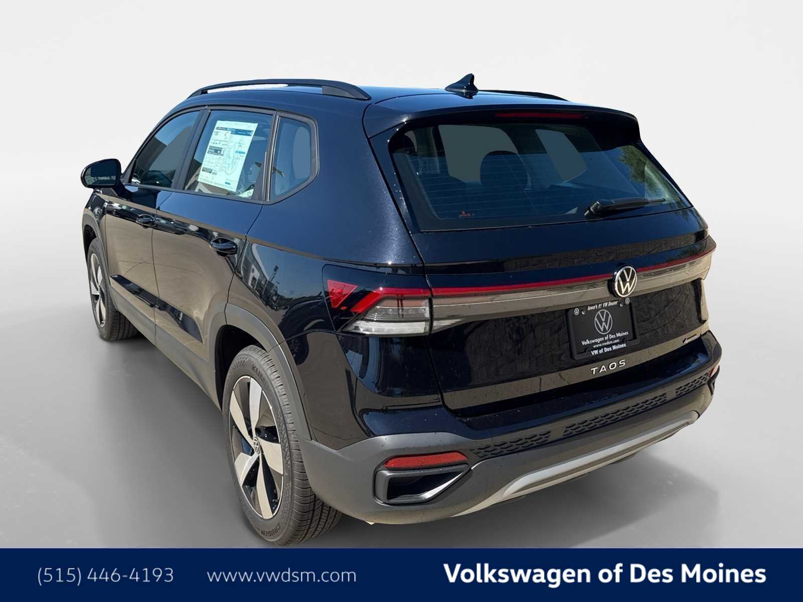 Thumbnail: 2025 Volkswagen Taos - 4