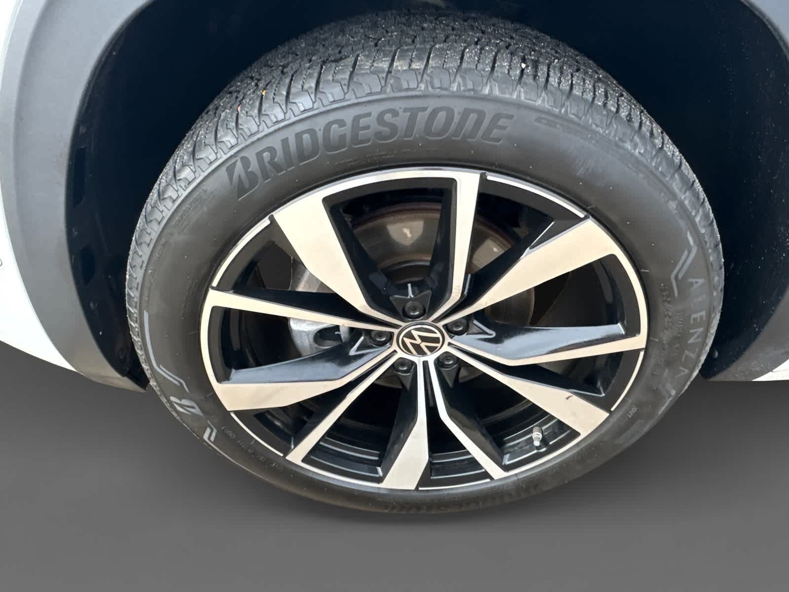 Thumbnail: 2024 Volkswagen Atlas - 8