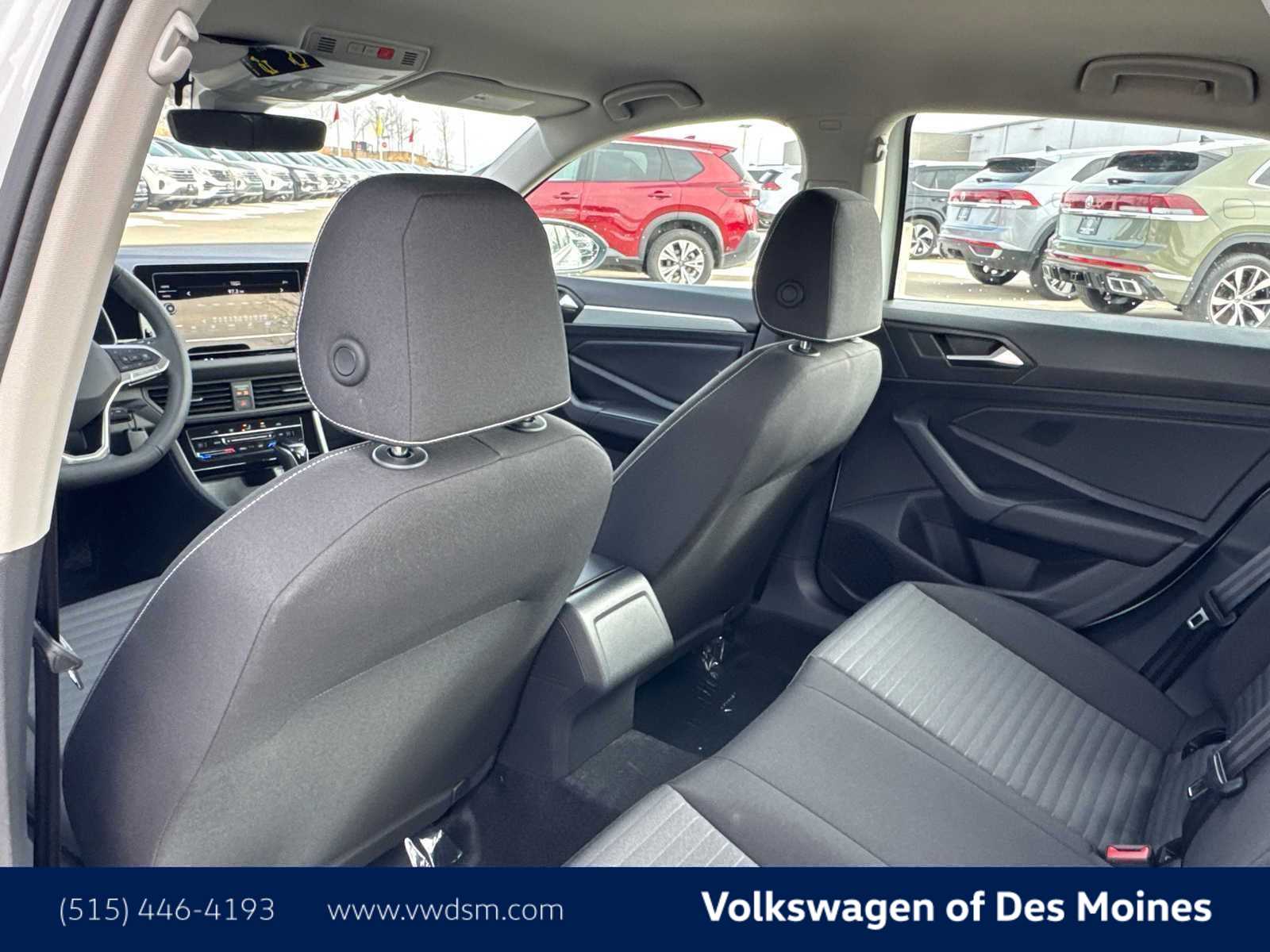 Thumbnail: 2026 Volkswagen Jetta - 13