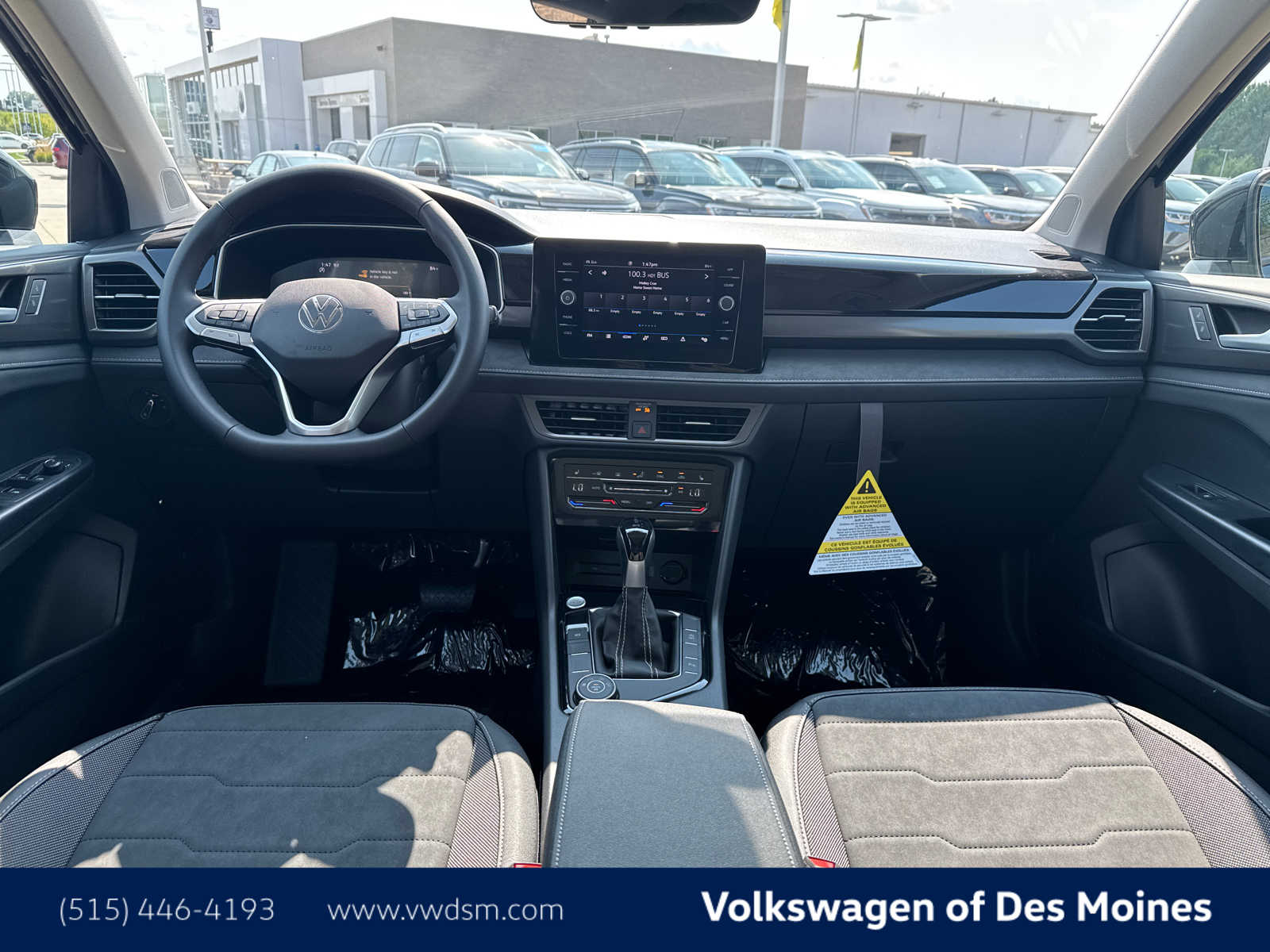 Thumbnail: 2025 Volkswagen Taos - 10