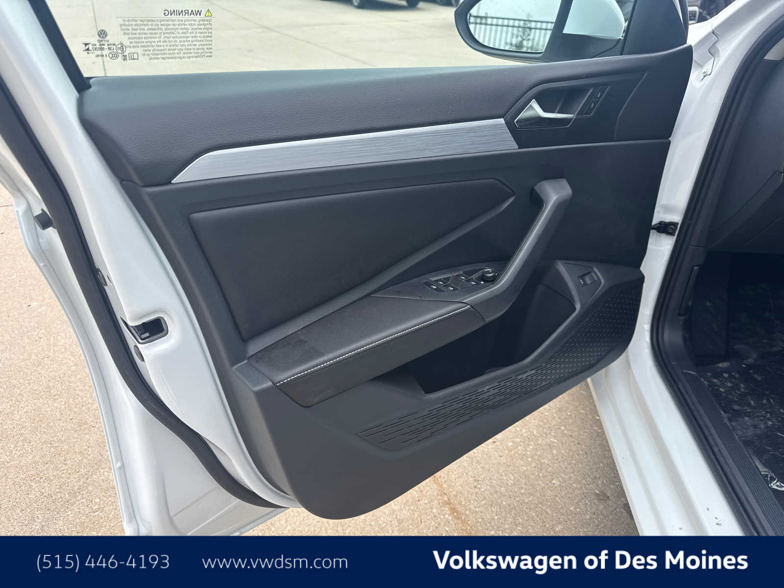 Thumbnail: 2025 Volkswagen Jetta - 22