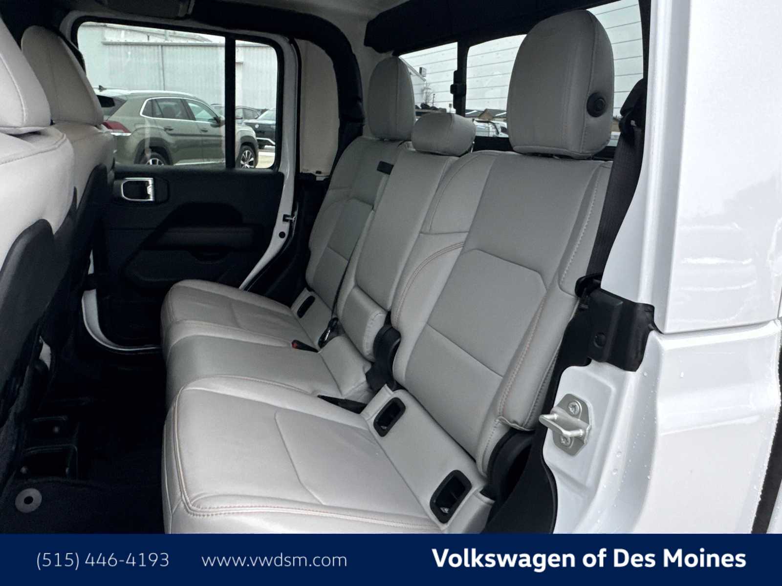 Thumbnail: 2023 Jeep Gladiator - 11