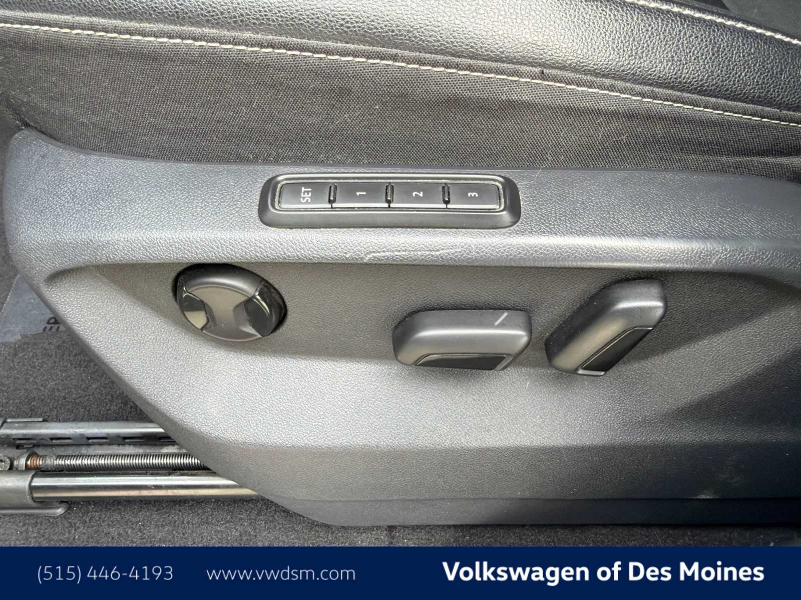 Thumbnail: 2020 Volkswagen Atlas - 24