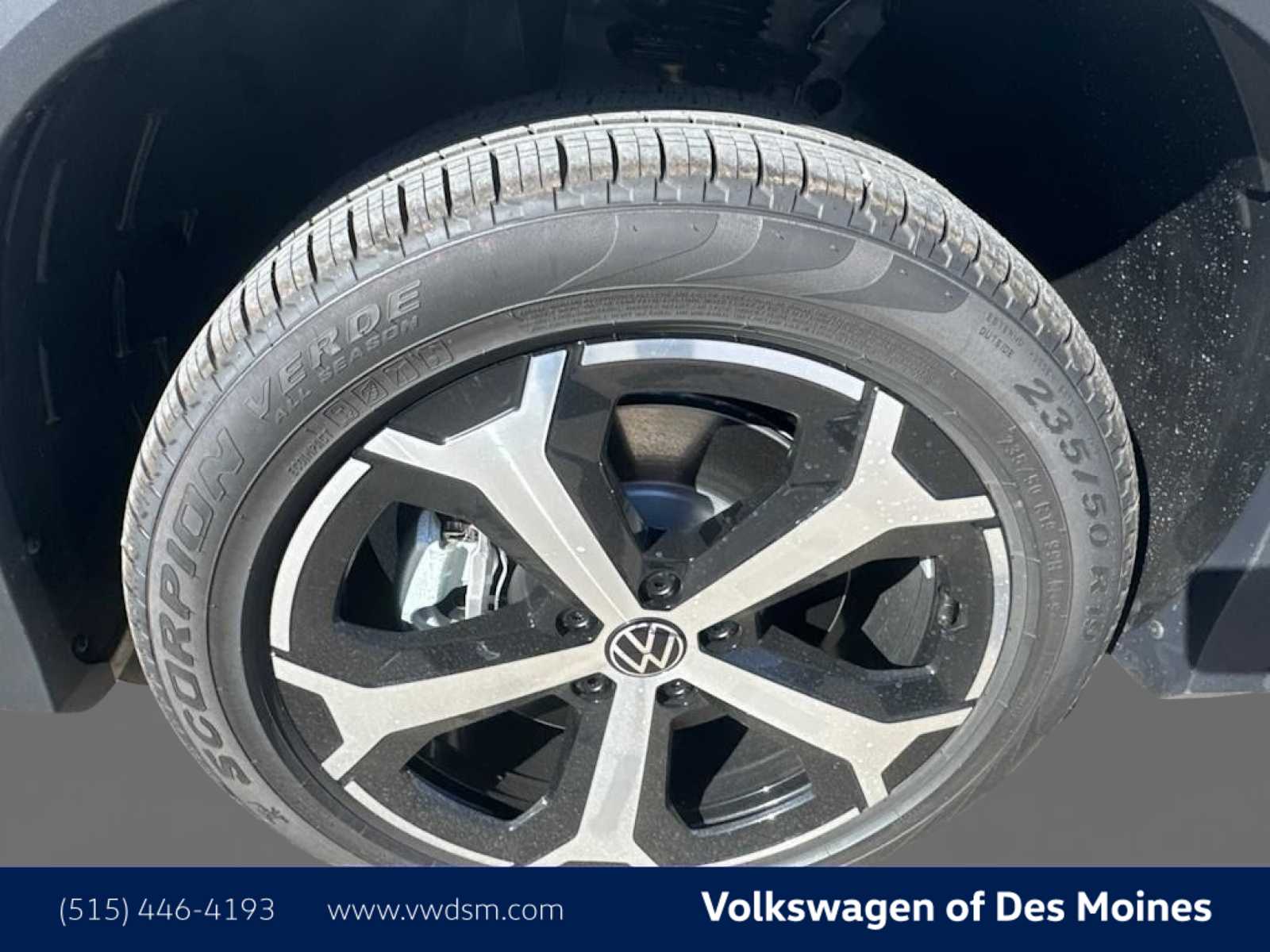 Thumbnail: 2026 Volkswagen Tiguan - 8