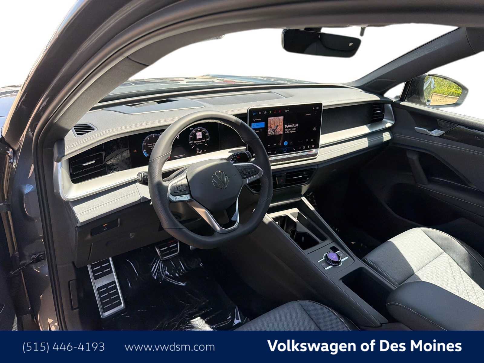 Thumbnail: 2026 Volkswagen Tiguan - 2