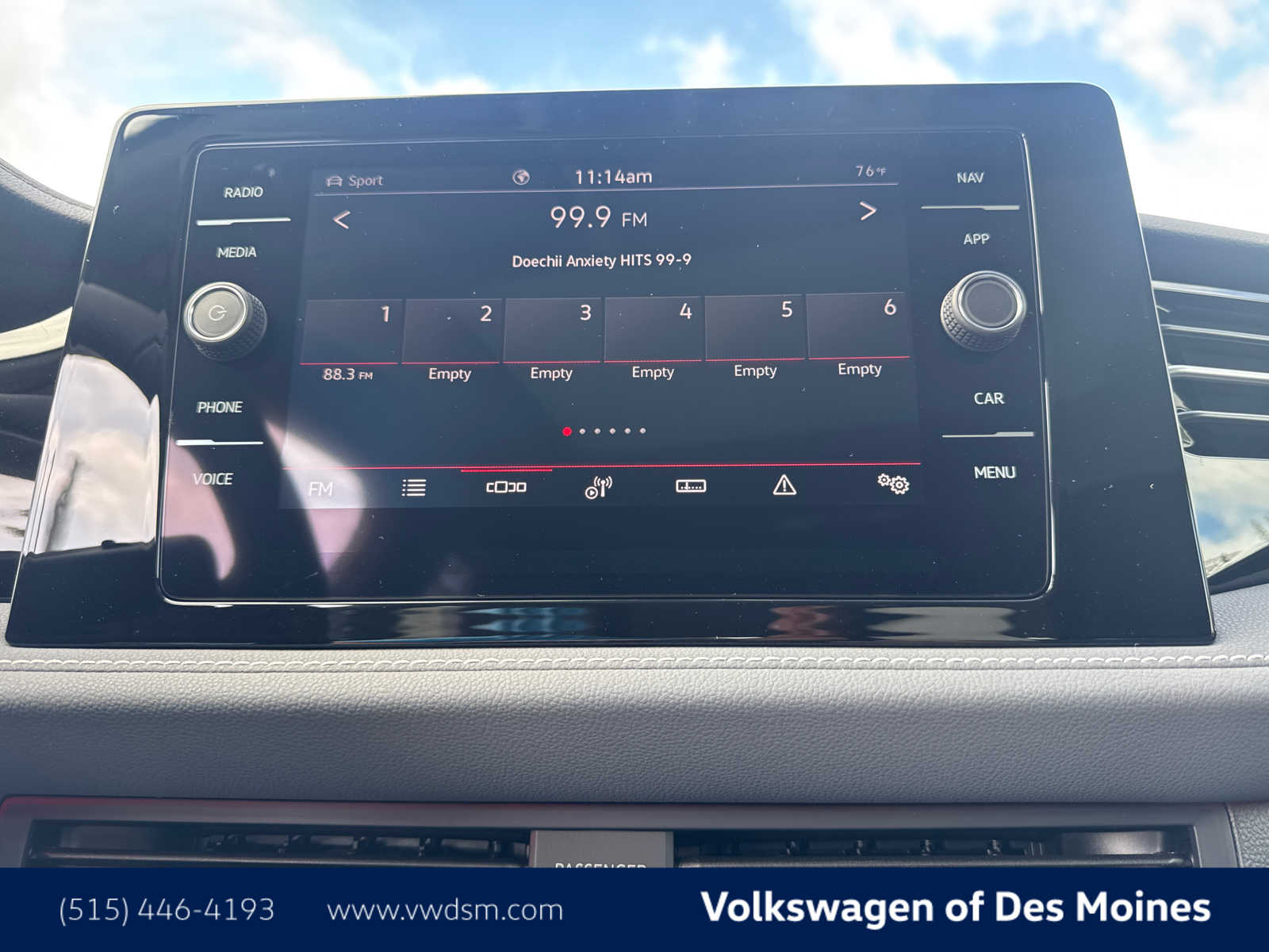 Thumbnail: 2025 Volkswagen Jetta - 17